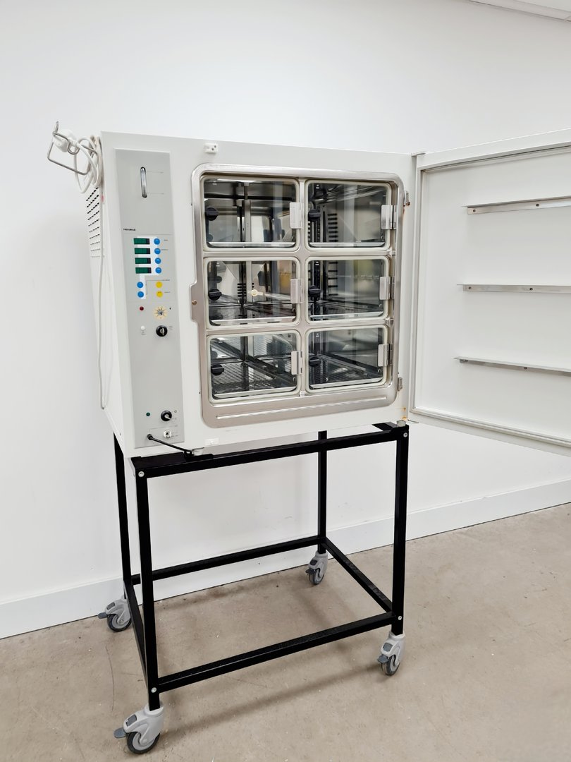 Thermo Scientific Heraeus Cytoperm 2 CO2 Incubator, image 2