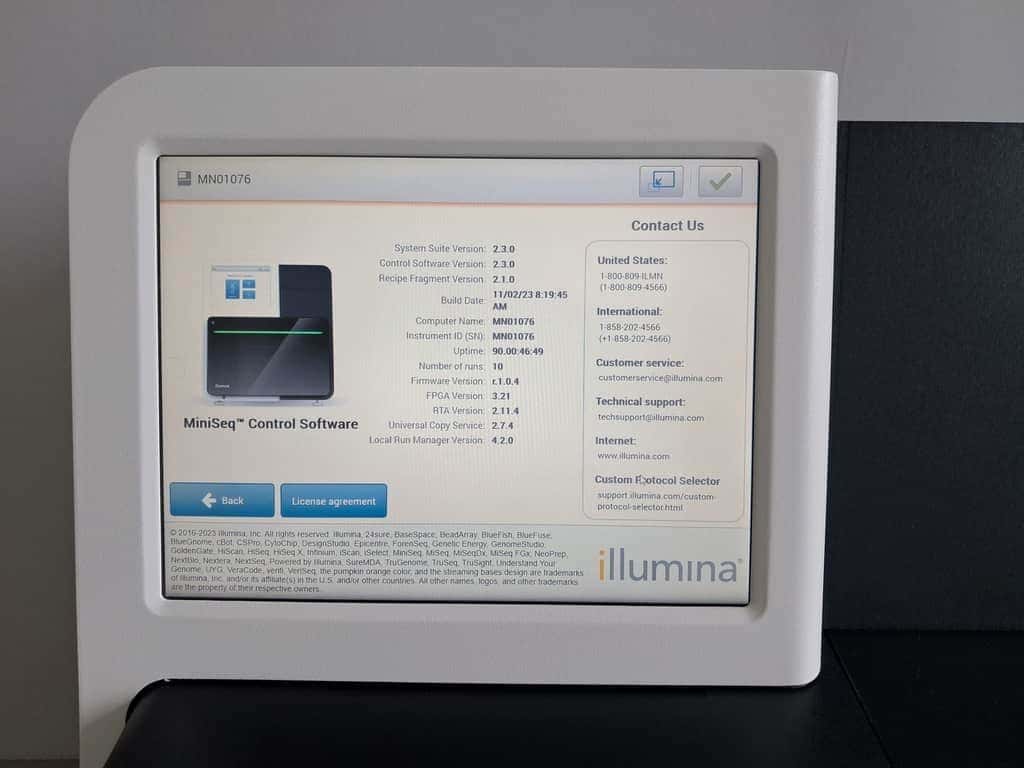 Illumina MiniSeq Sequencing System, image 5