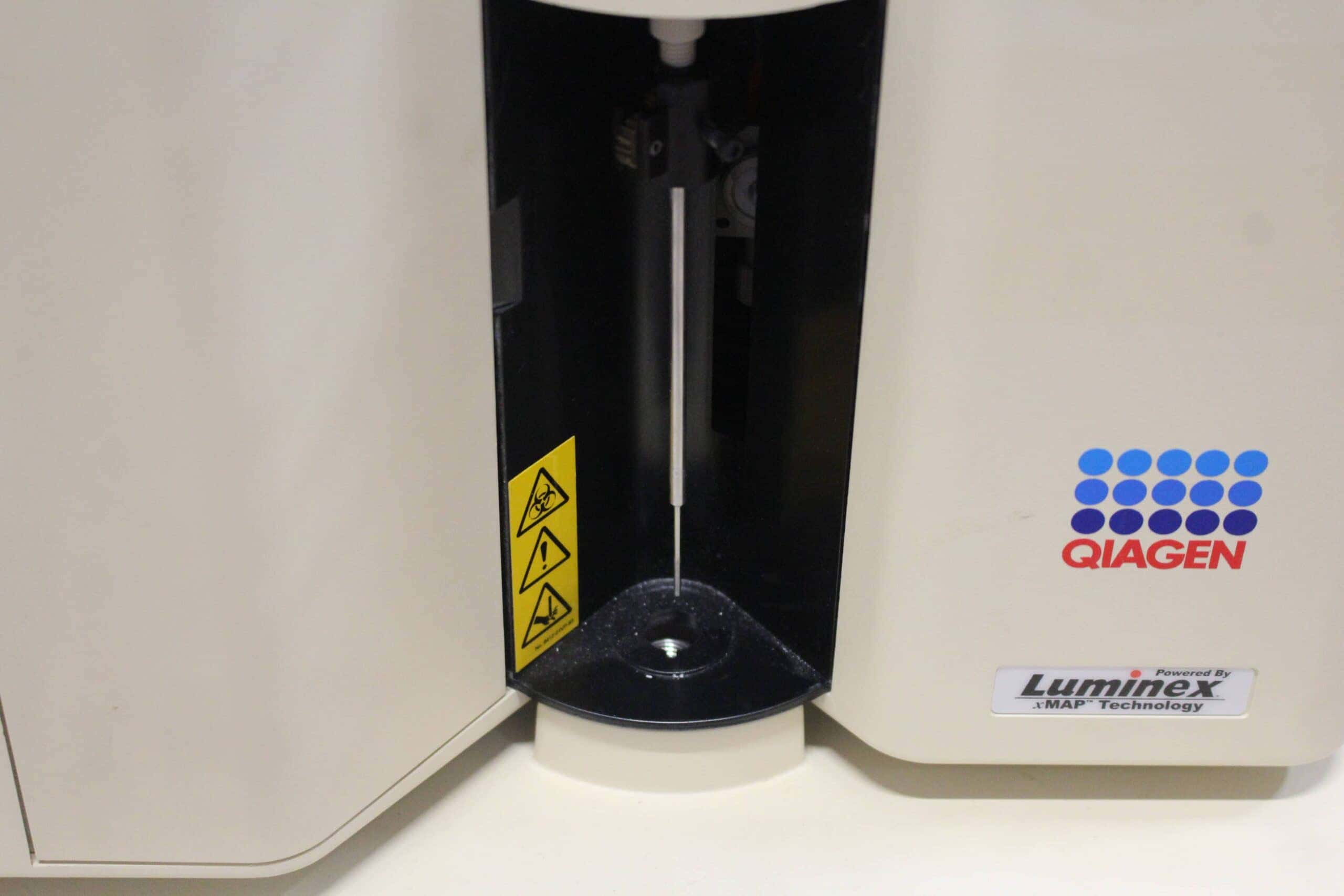 Luminex 100 Flow Cytometry System, image 2