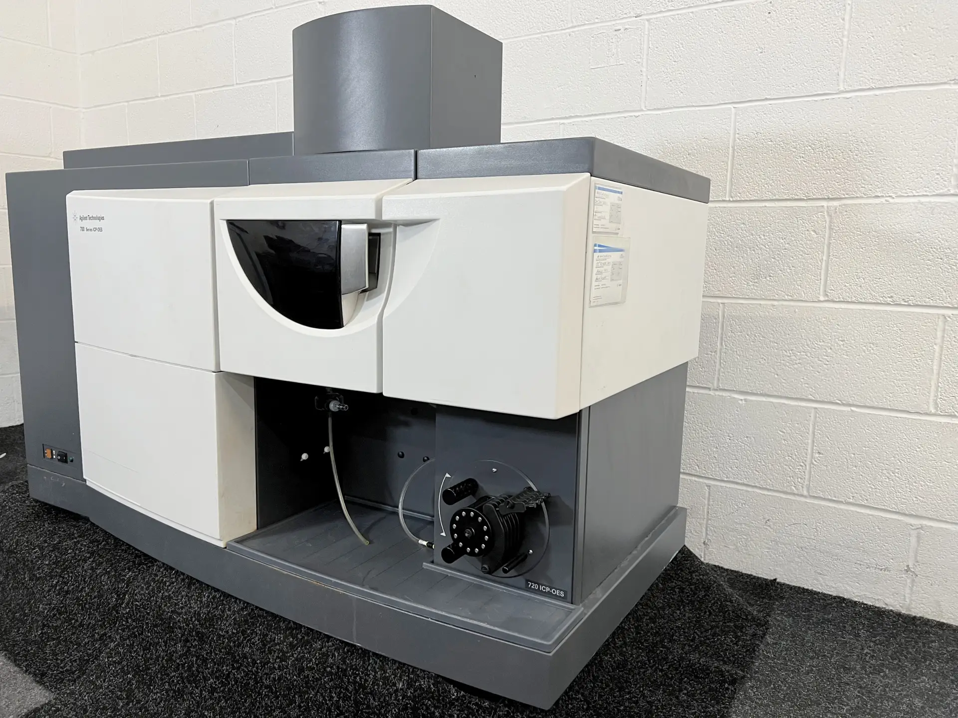 Agilent Technologies 720 ICP-OES Spectrometer, image 2