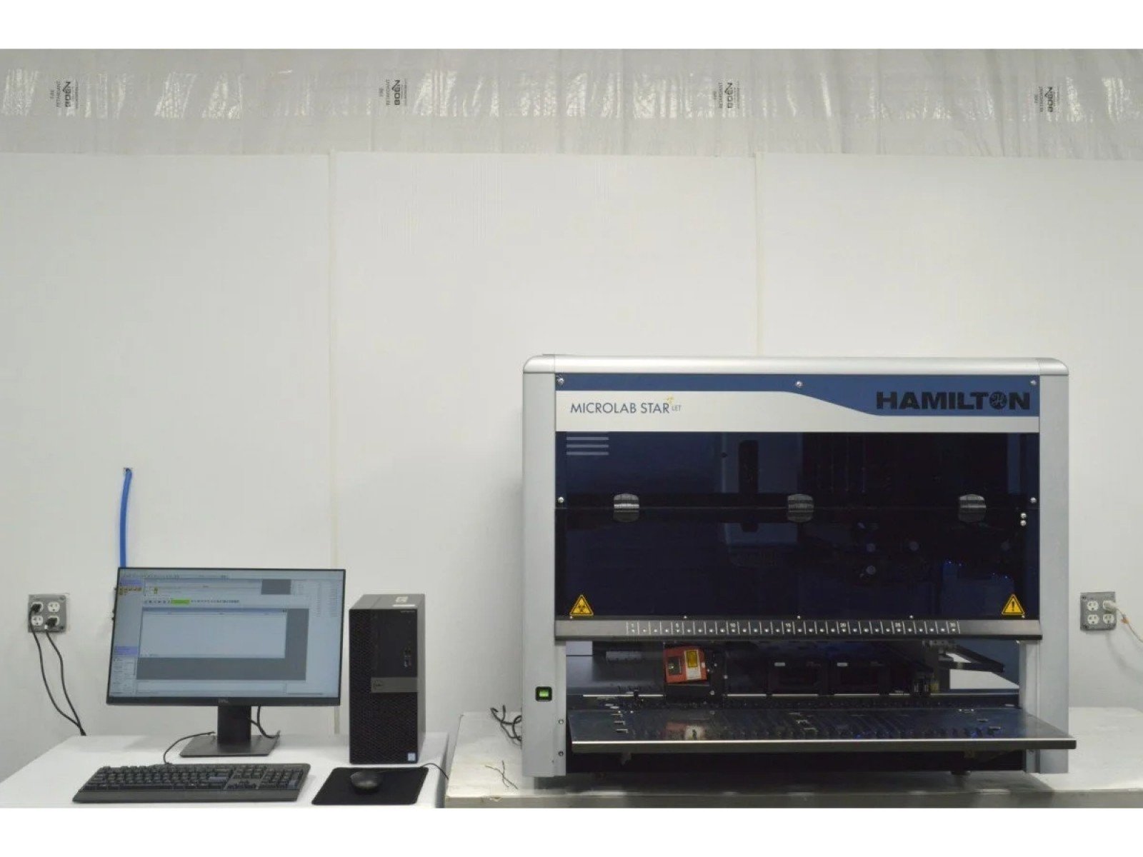 Hamilton Microlab STARlet Liquid Handler (CO-RE 96 Head and iSWAP)