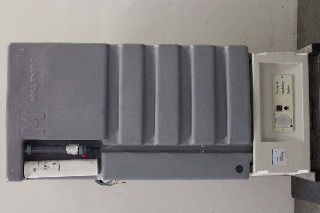 Millipore Elix 70 Water Purification System, image 2