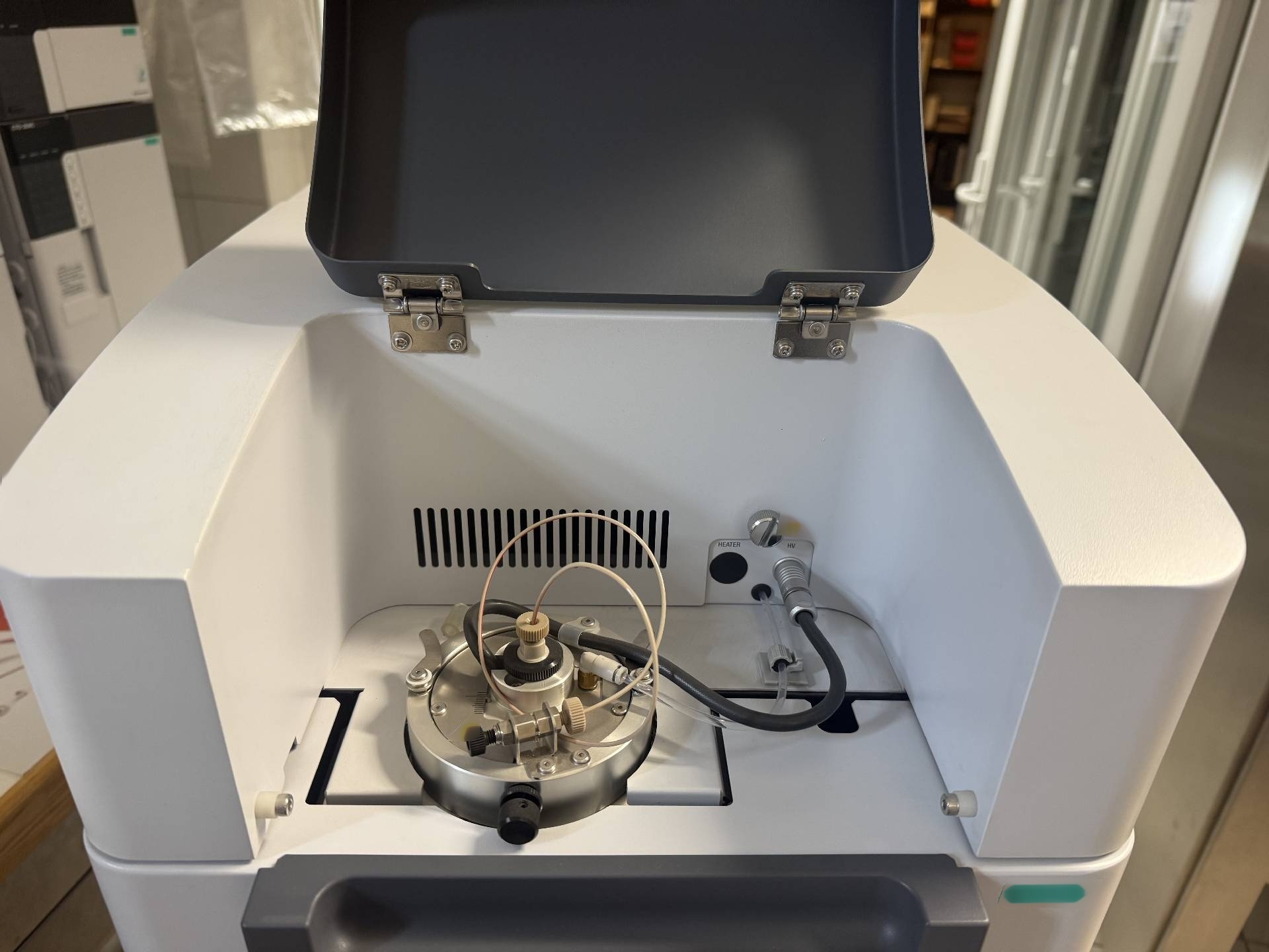 Shimadzu LCMS-2020 LC-MS System (with Quaternary LC), image 2