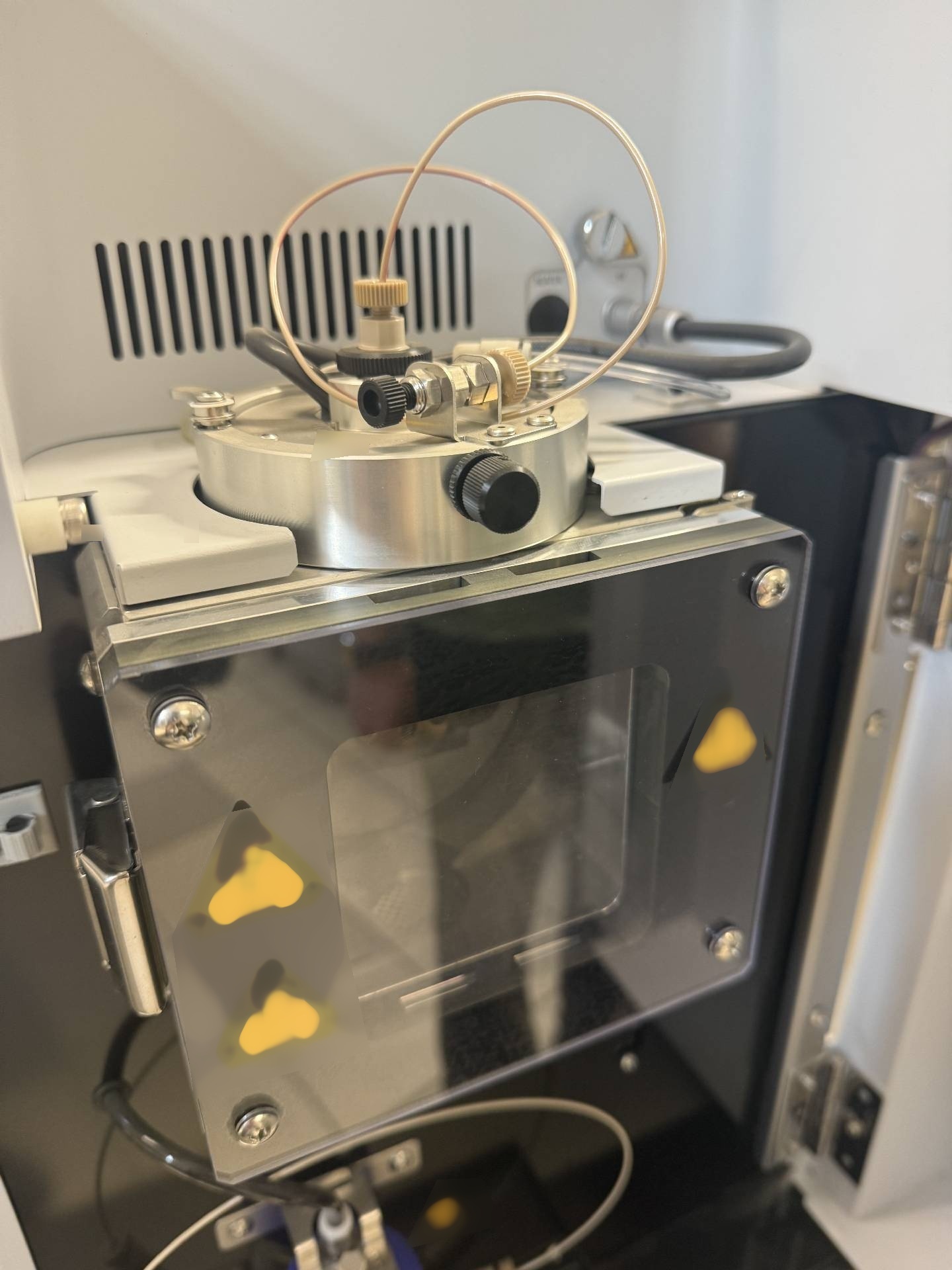 Shimadzu LCMS-2020 LC-MS System (with Quaternary LC), image 4