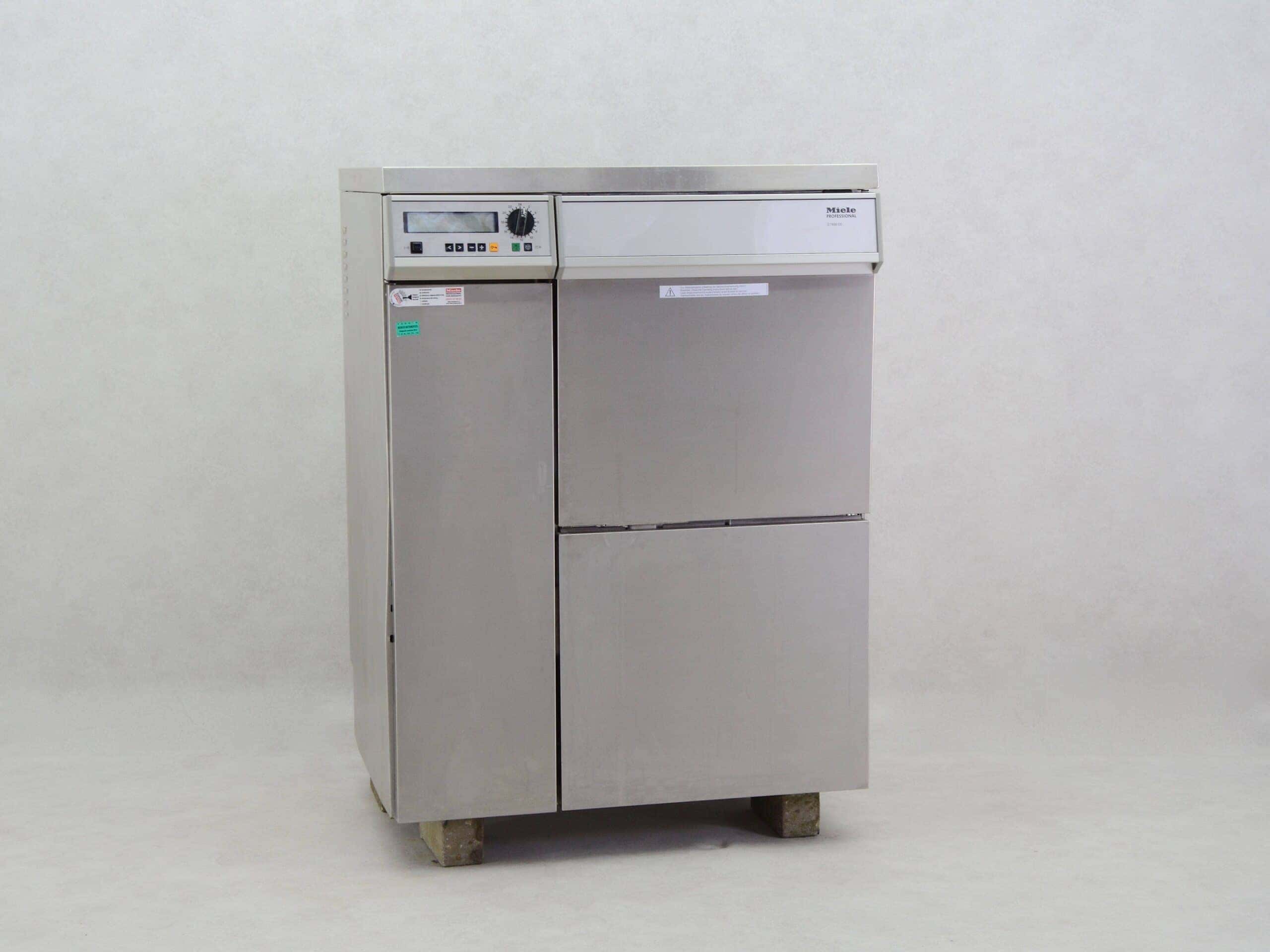 Miele G7836CD Dishwasher