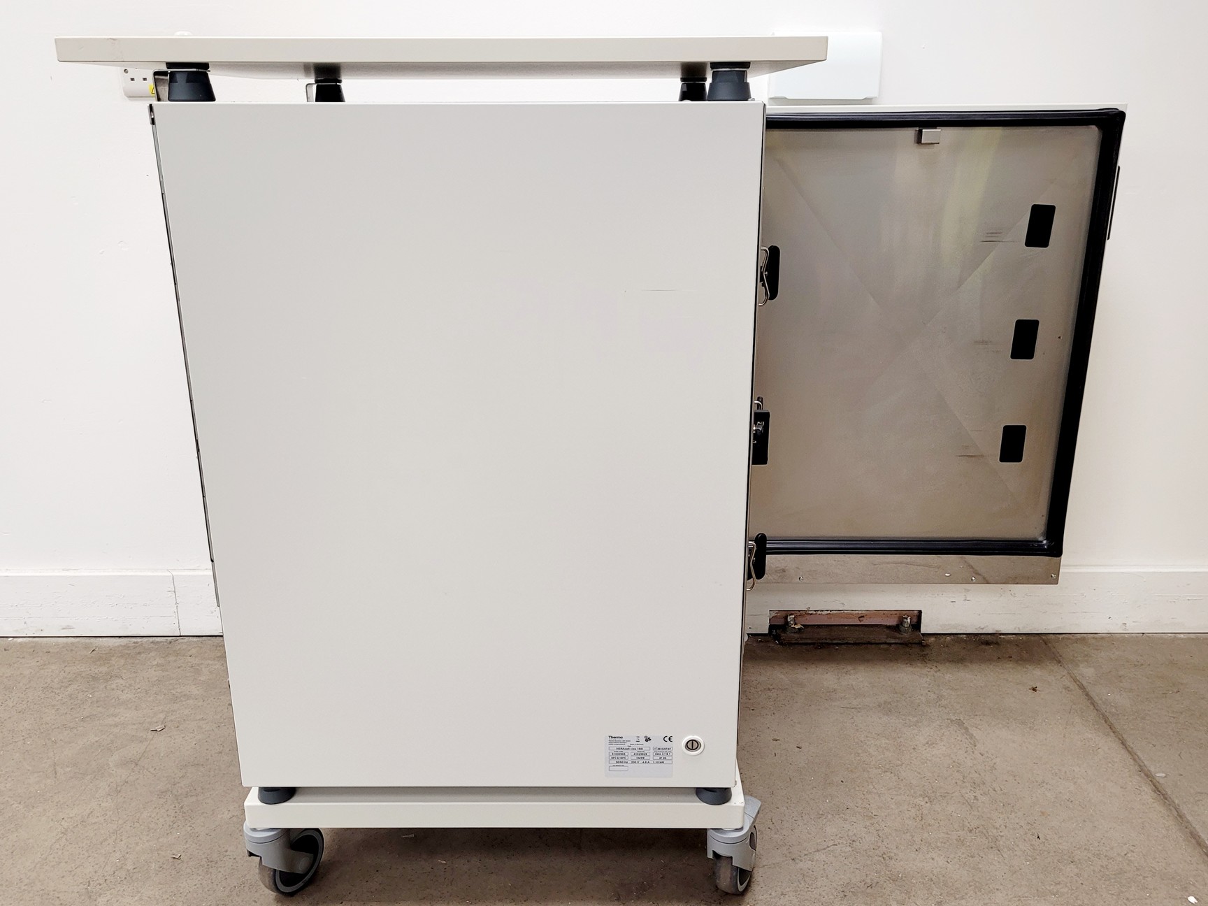 Thermo Scientific HERAcell VIOS 160i CO2 Incubator, image 8