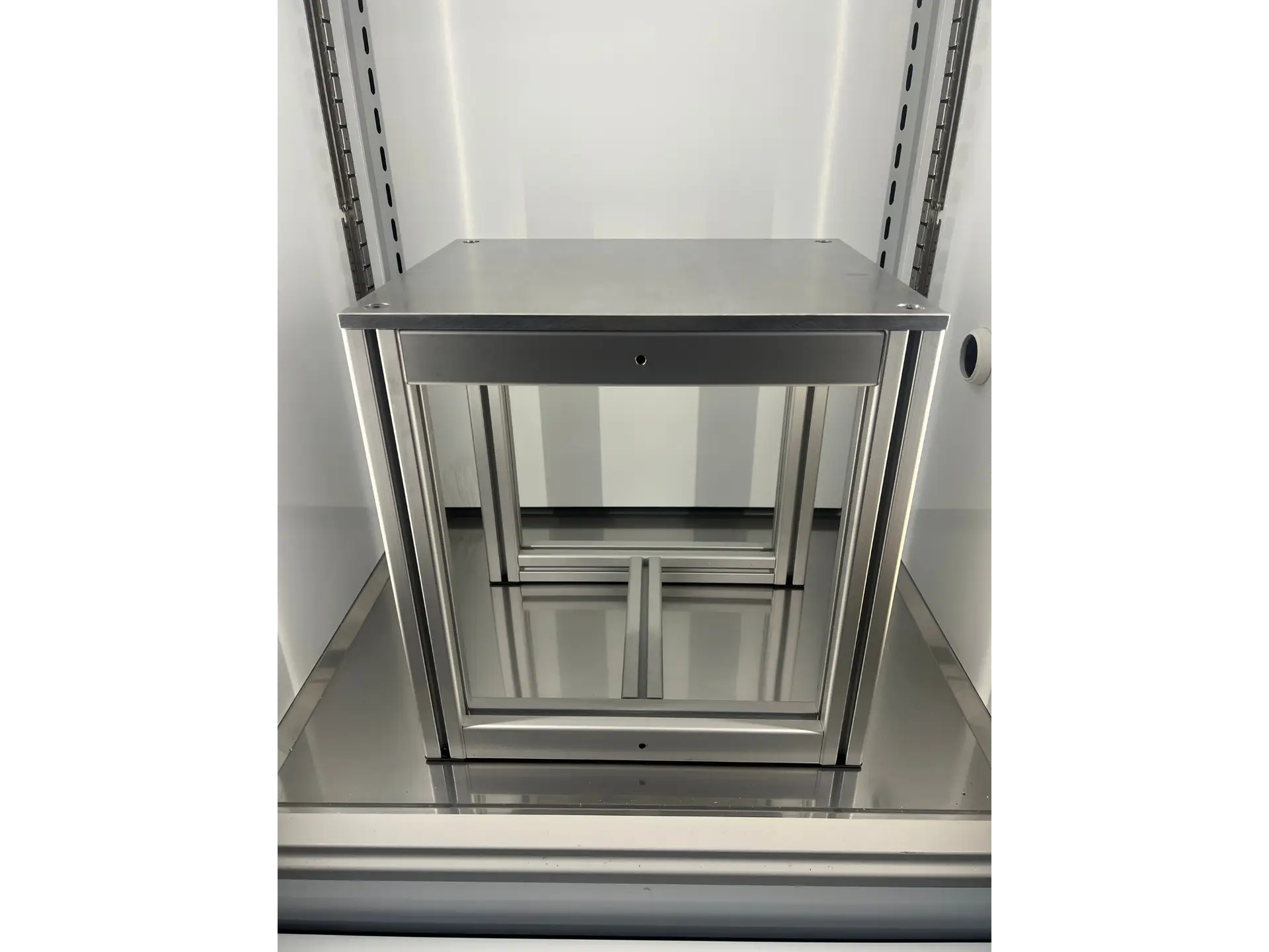 Cooper CRT-TCC Temperature Control Cabinet, image 7