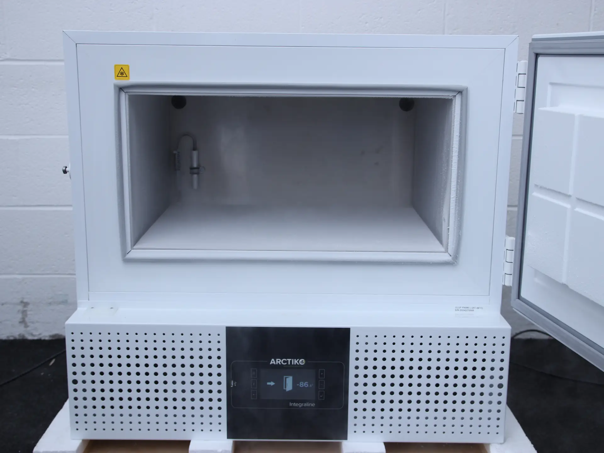 Arctiko ULUF P90 MV ULT Freezer, image 4