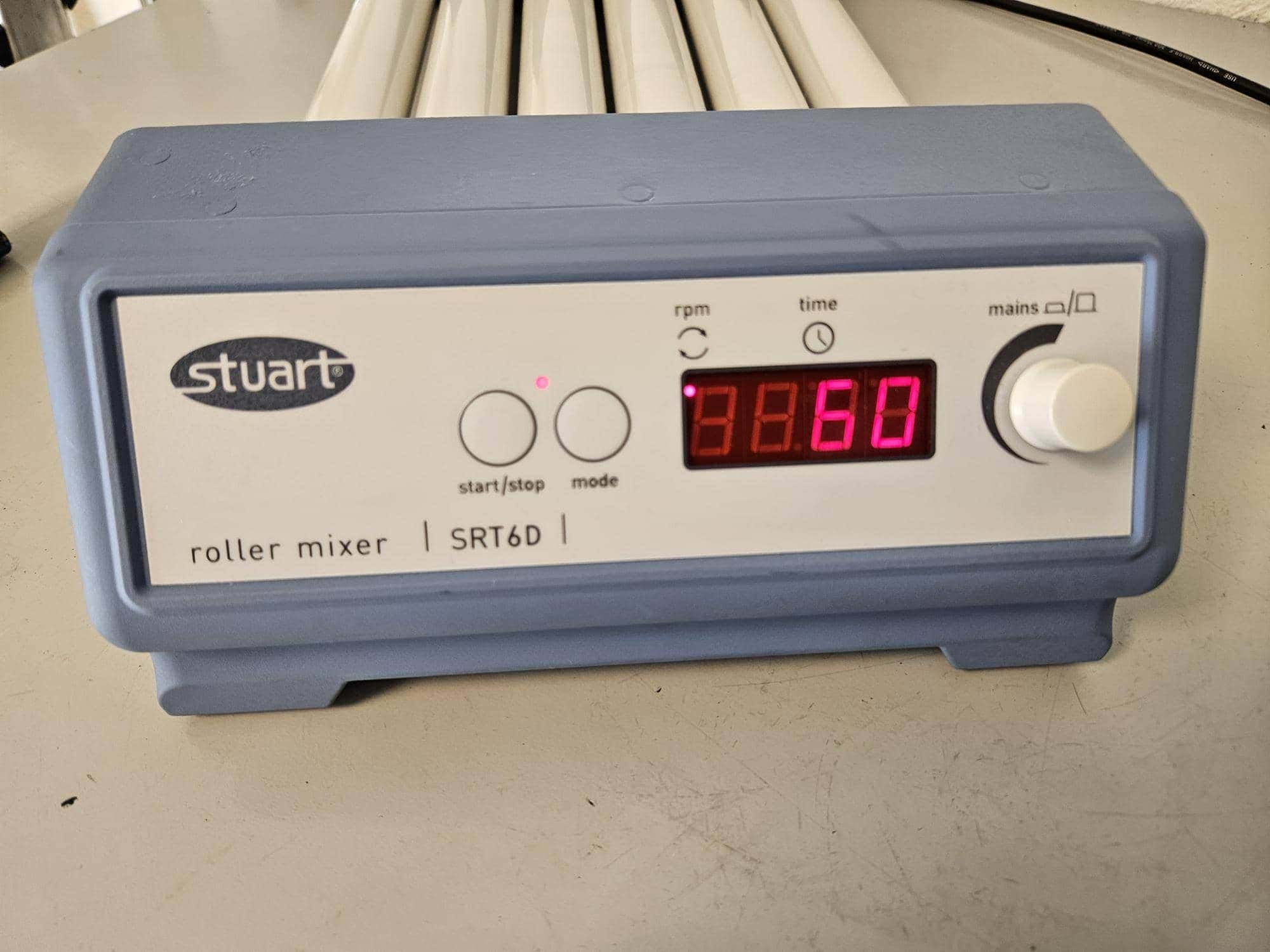 Stuart SRT6D Roller Mixer, image 2