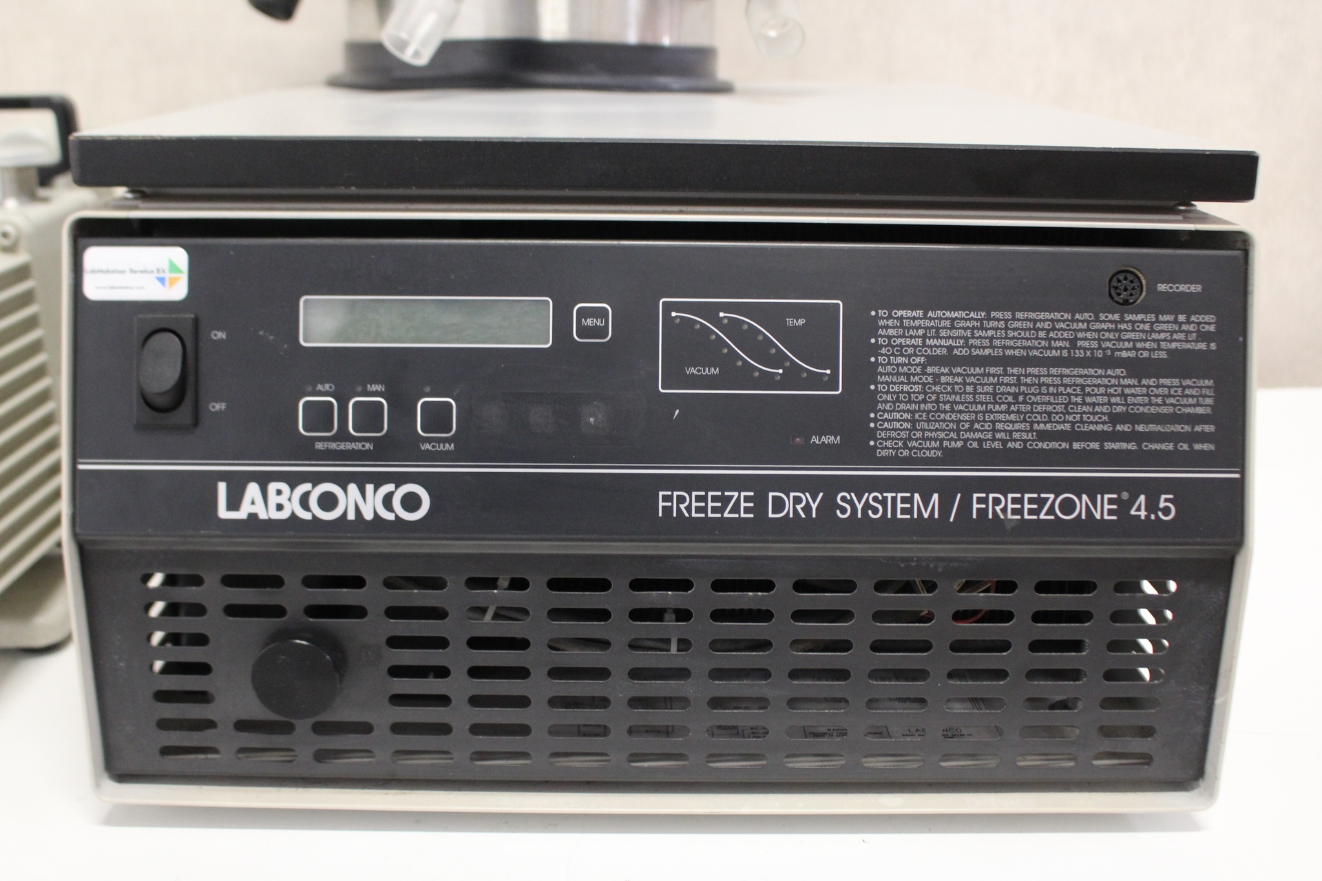 Labconco Freezone 4.5 Freeze Dryer, image 2