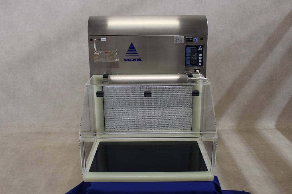 Skan Skanair HFC 950 Safety Workbench