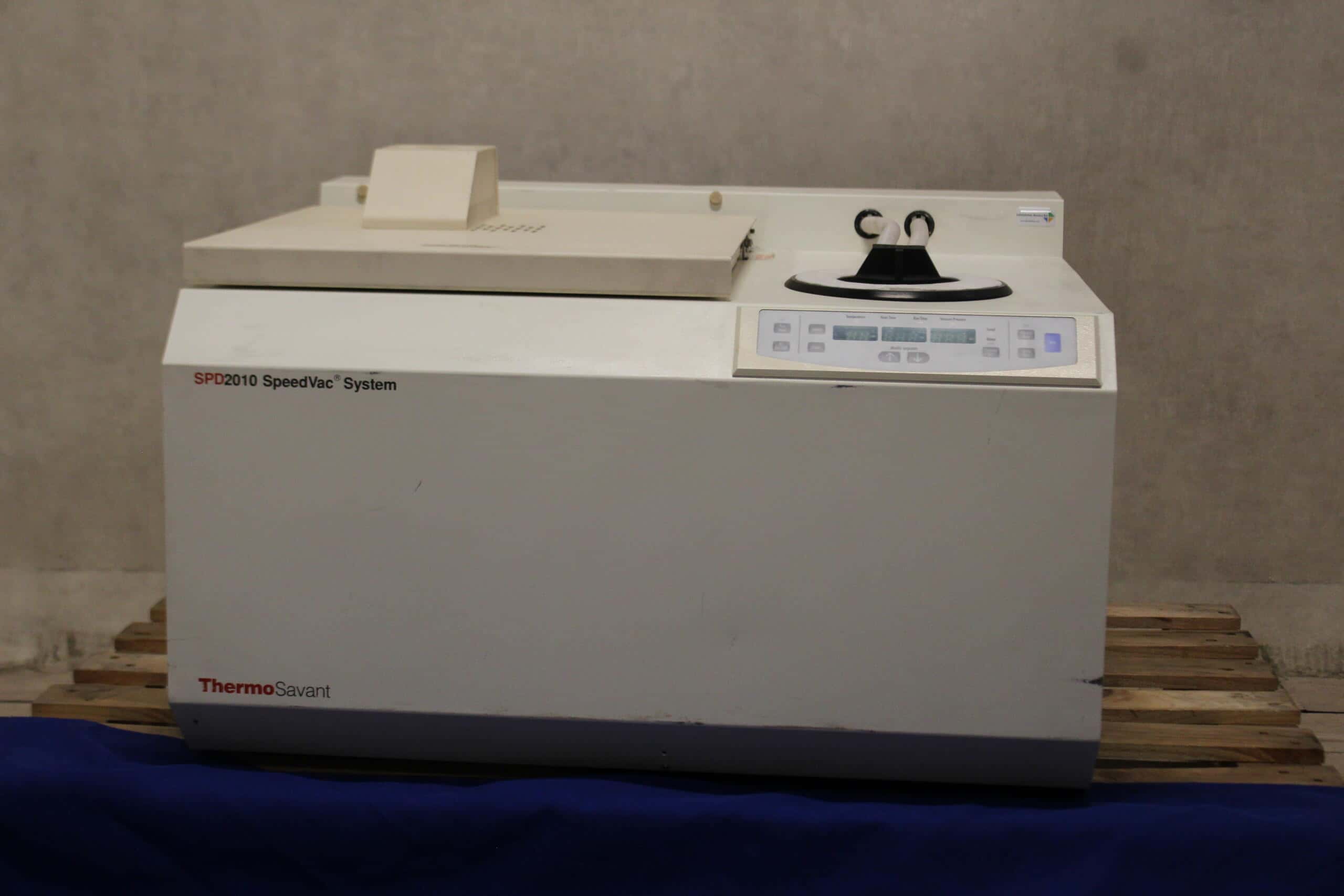 Thermo Scientific Savant SPD2010 SpeedVac Concentrator