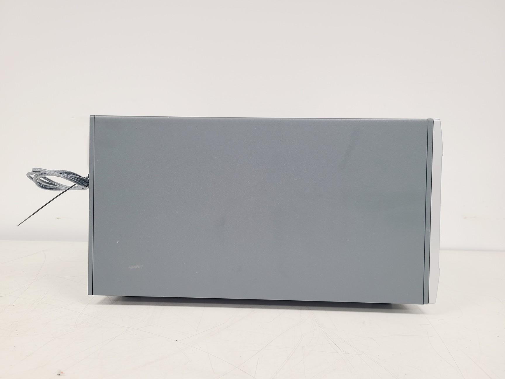 Tecan Infinite F200 Microplate Reader, image 9