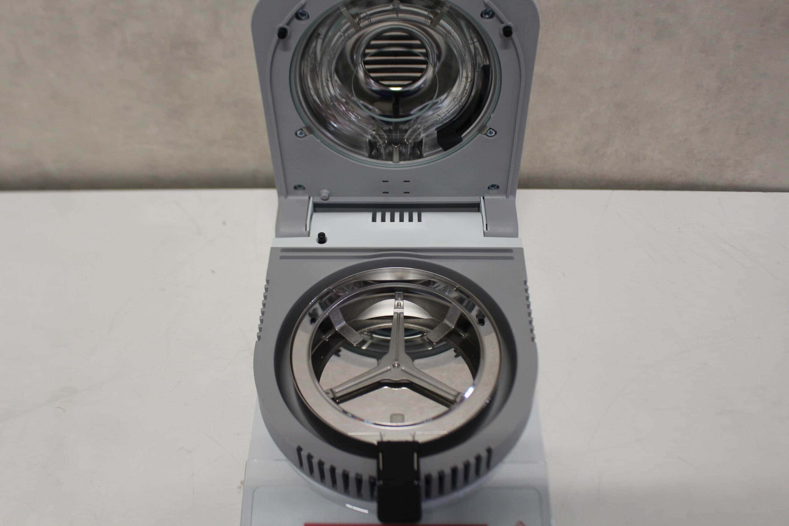 Ohaus MB25 Moisture Analysis Balance, image 2