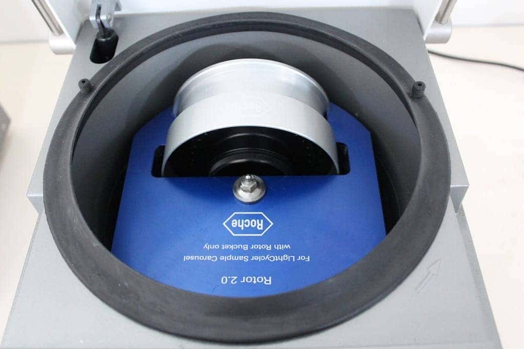 Roche LightCycler 1.5 PCR System + Roche LC Carousel 2.0 Centrifuge, image 3