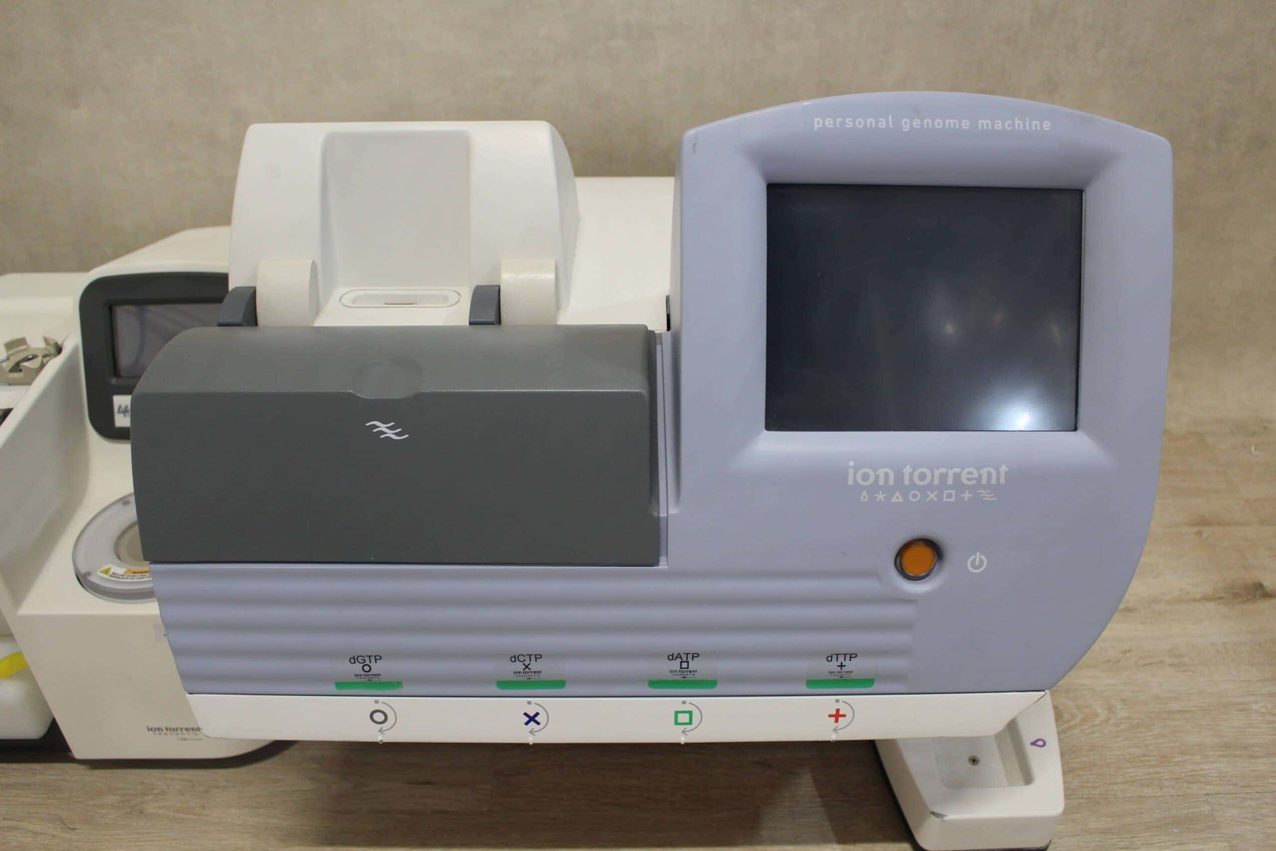 Thermo Scientific Ion Torrent Personal Genome Machine (PGM) System, image 2