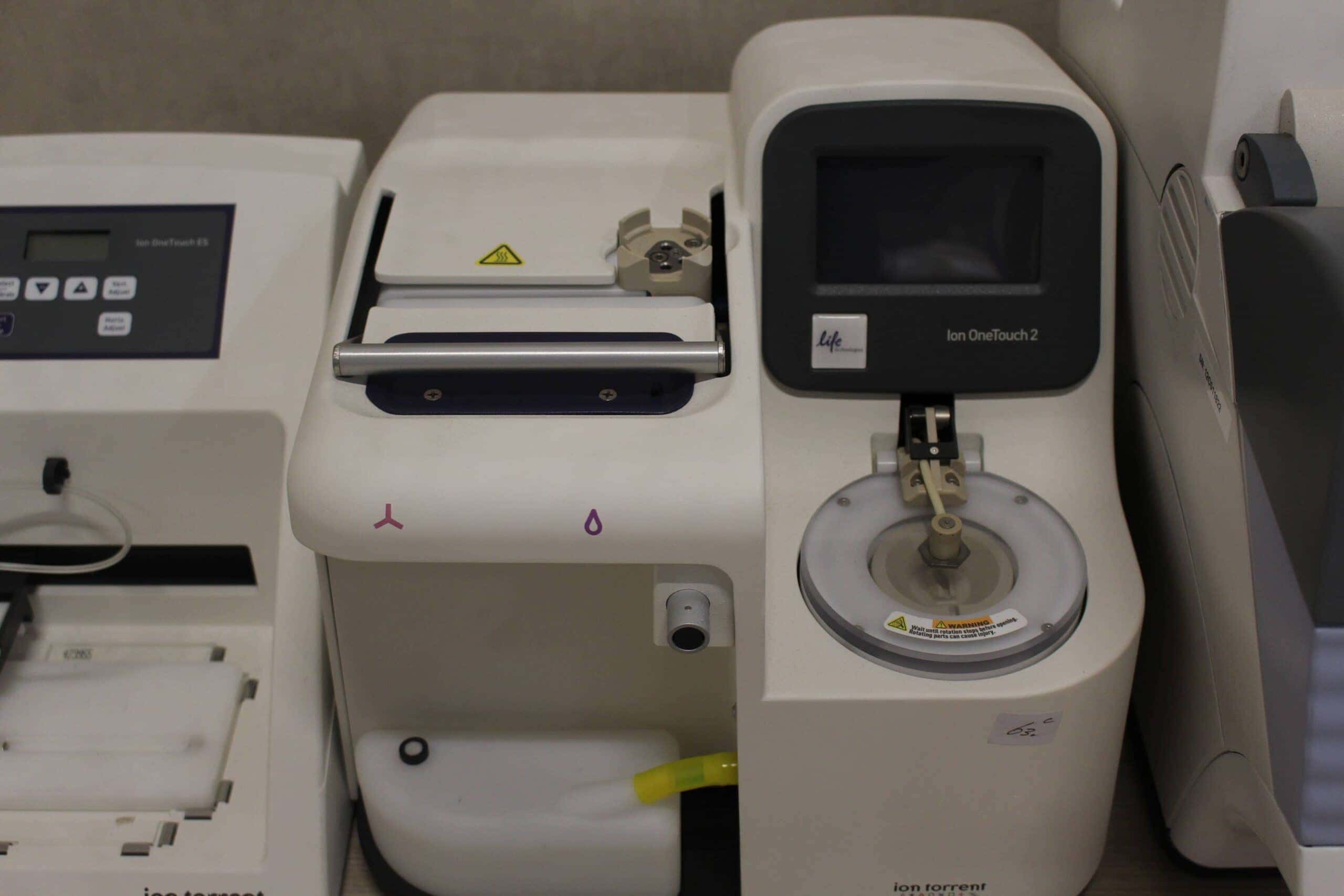 Thermo Scientific Ion Torrent Personal Genome Machine (PGM) System, image 4