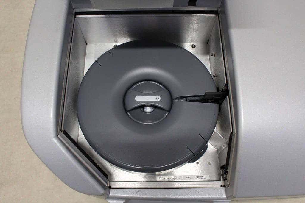Agilent Technologies G2539A DNA Microarray Scanner, image 2