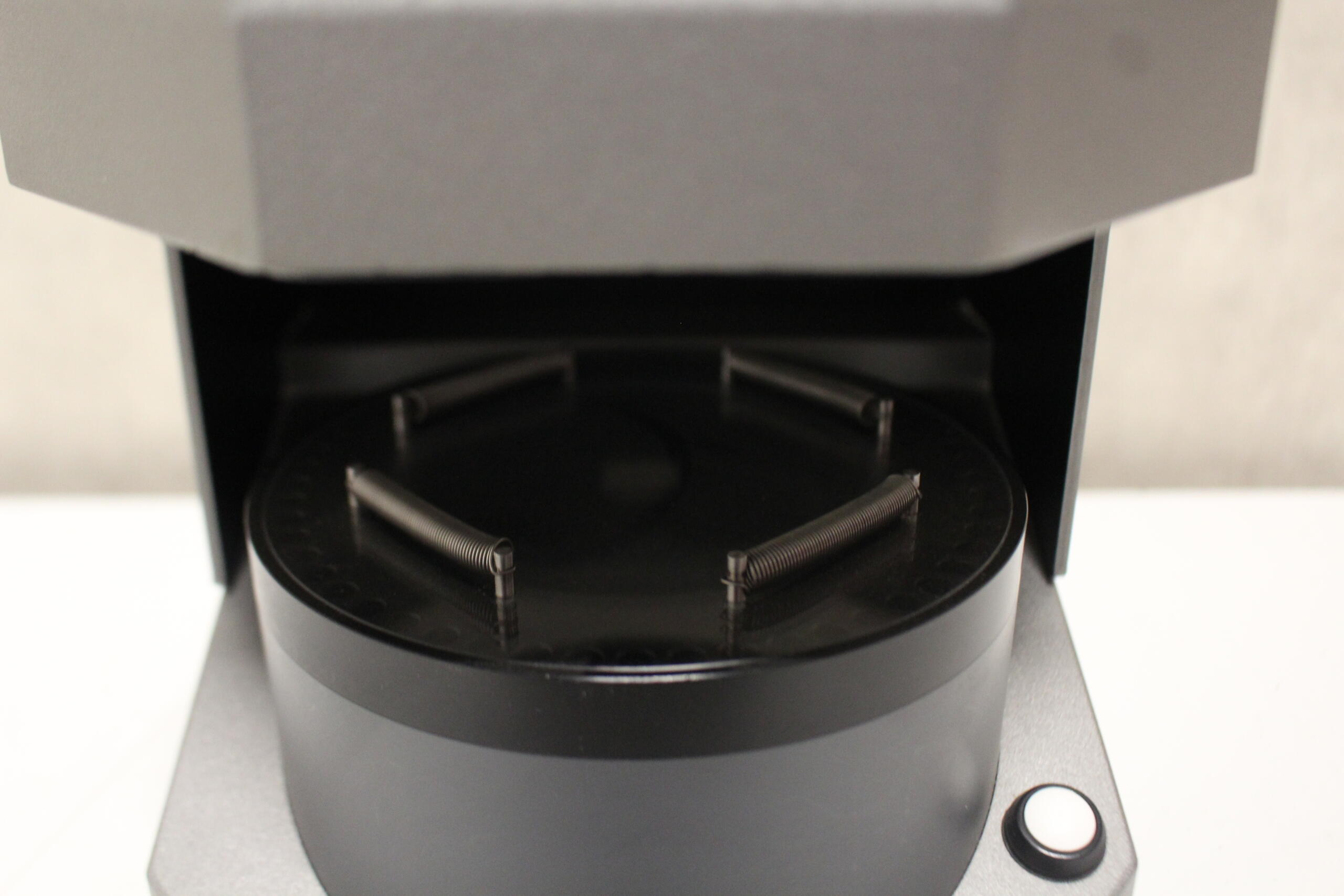 IUL Instruments FLASH & GO Automatic Colony Counter, image 2
