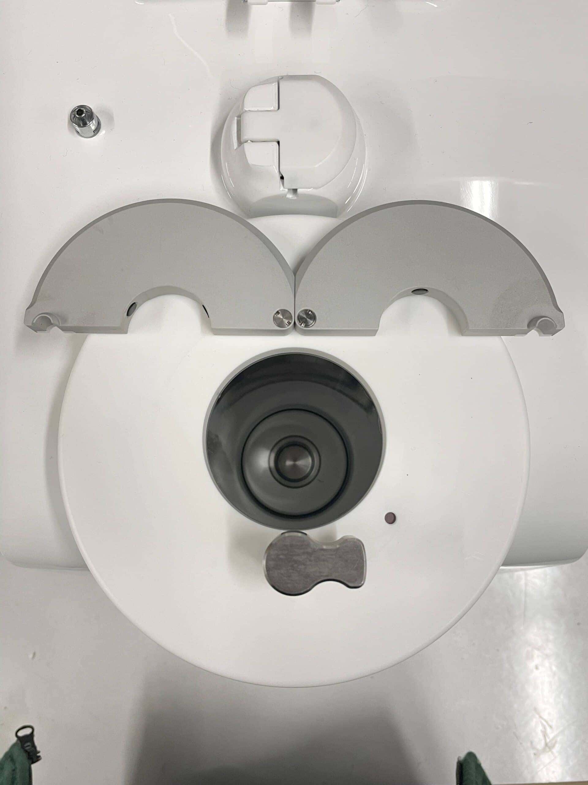 Biosafe Sepax 2 S-100 Cell Separation System, image 3