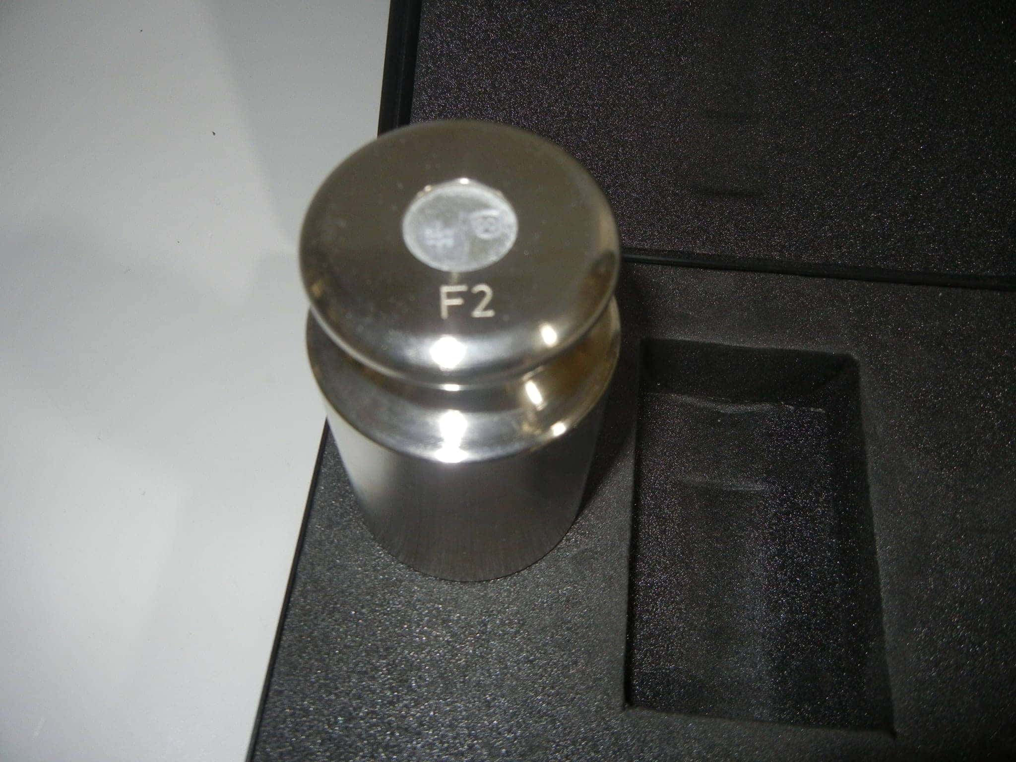 Sartorius F 2 kg Calibration Weight