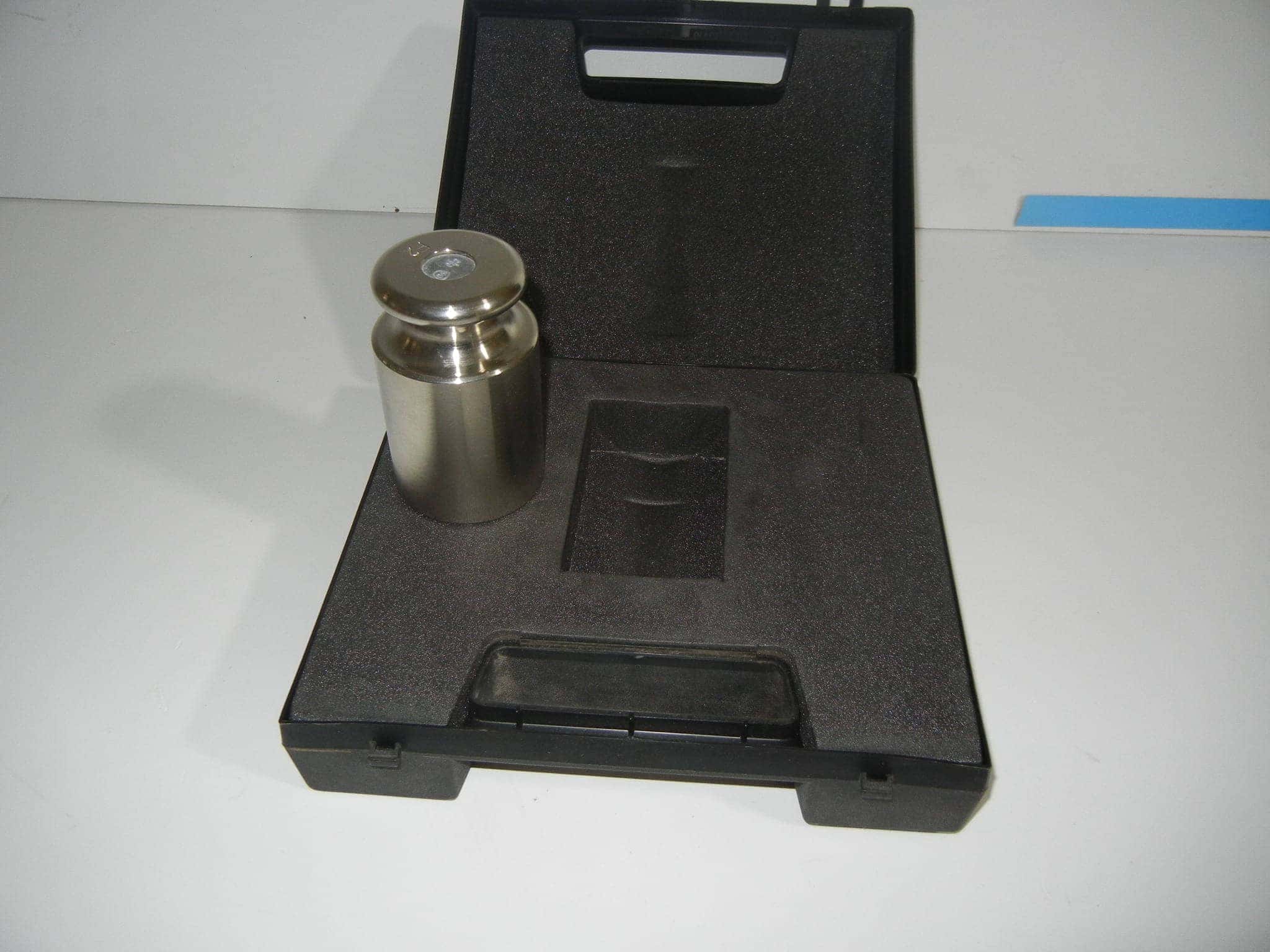 Sartorius F 2 kg Calibration Weight, image 2