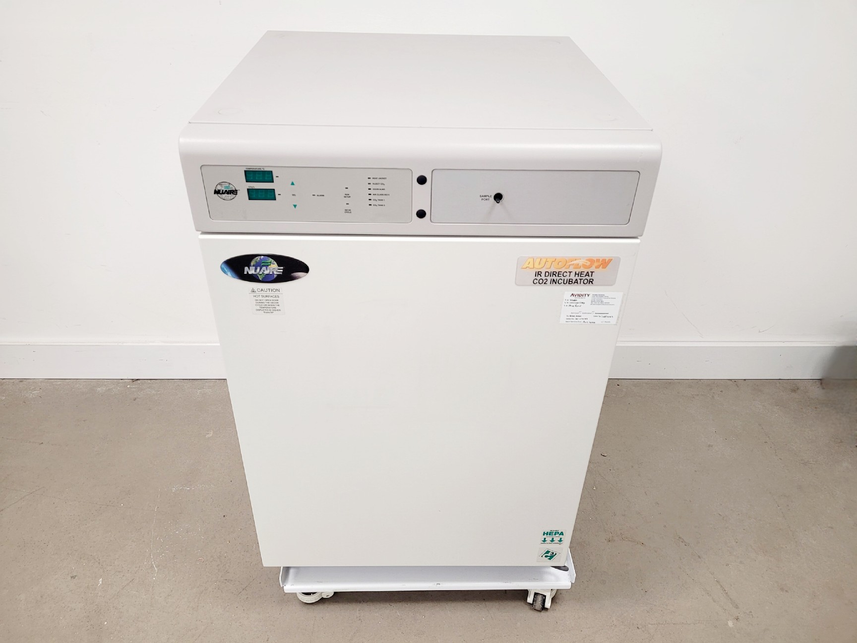 NuAire NU-5510E Direct Heat CO2 Incubator