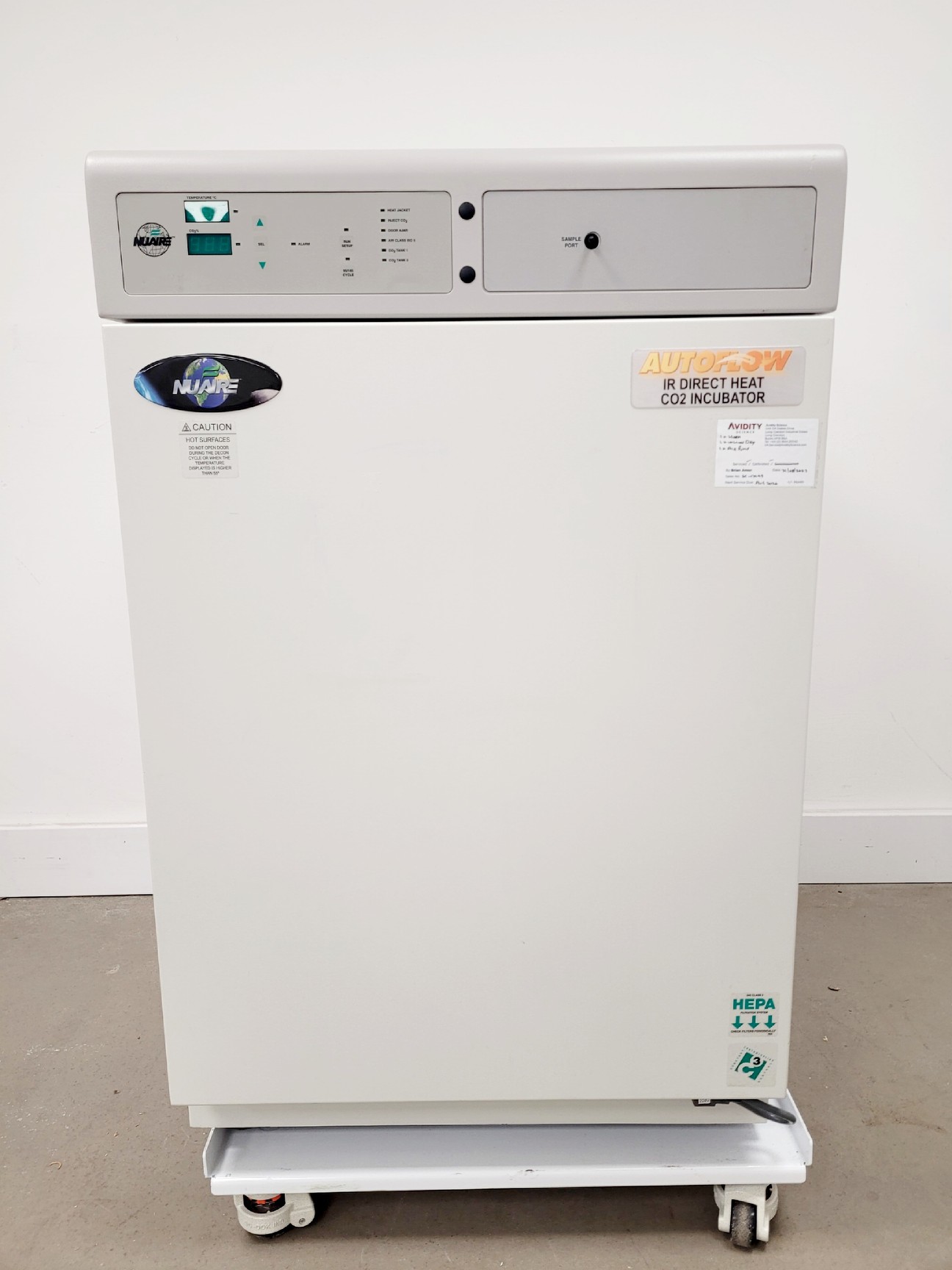 NuAire NU-5510E Direct Heat CO2 Incubator, image 3