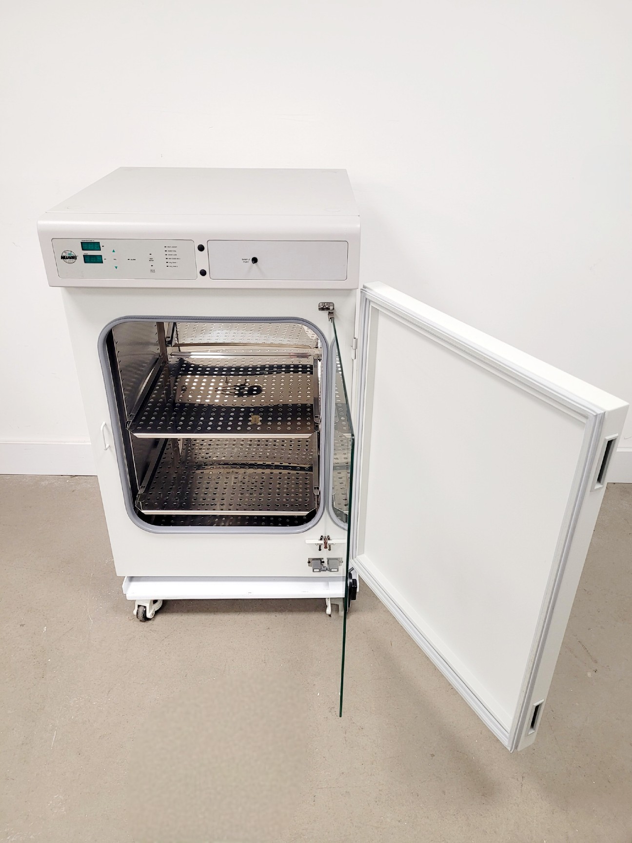 NuAire NU-5510E Direct Heat CO2 Incubator, image 4