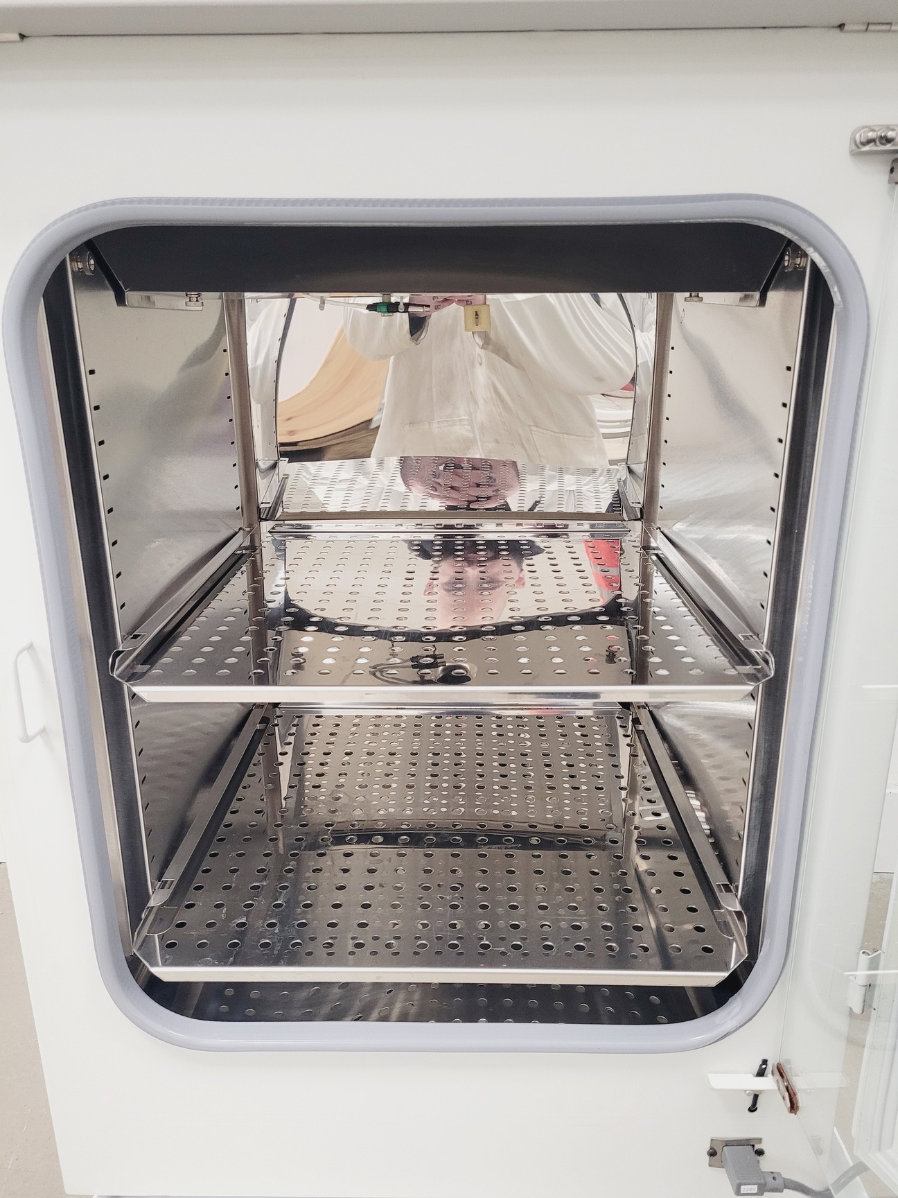 NuAire NU-5510E Direct Heat CO2 Incubator, image 5