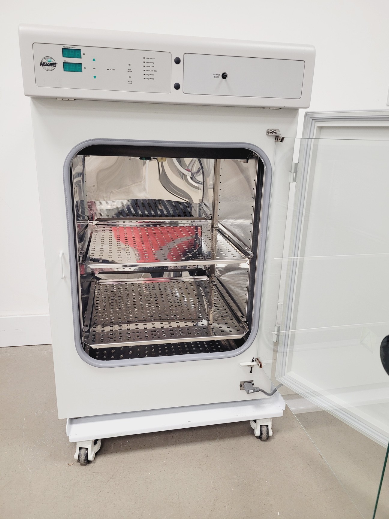 NuAire NU-5510E Direct Heat CO2 Incubator, image 6