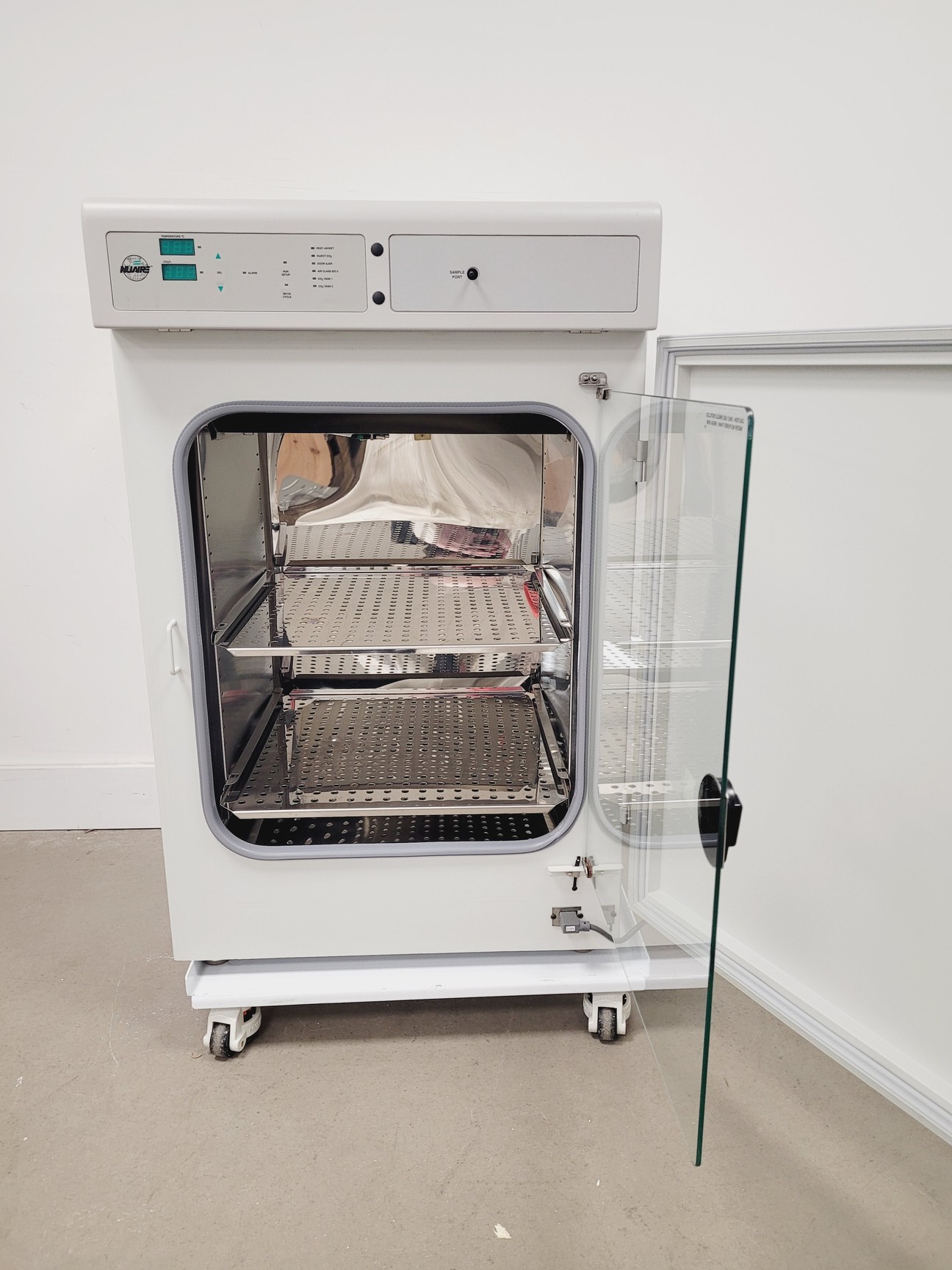 NuAire NU-5510E Direct Heat CO2 Incubator, image 7