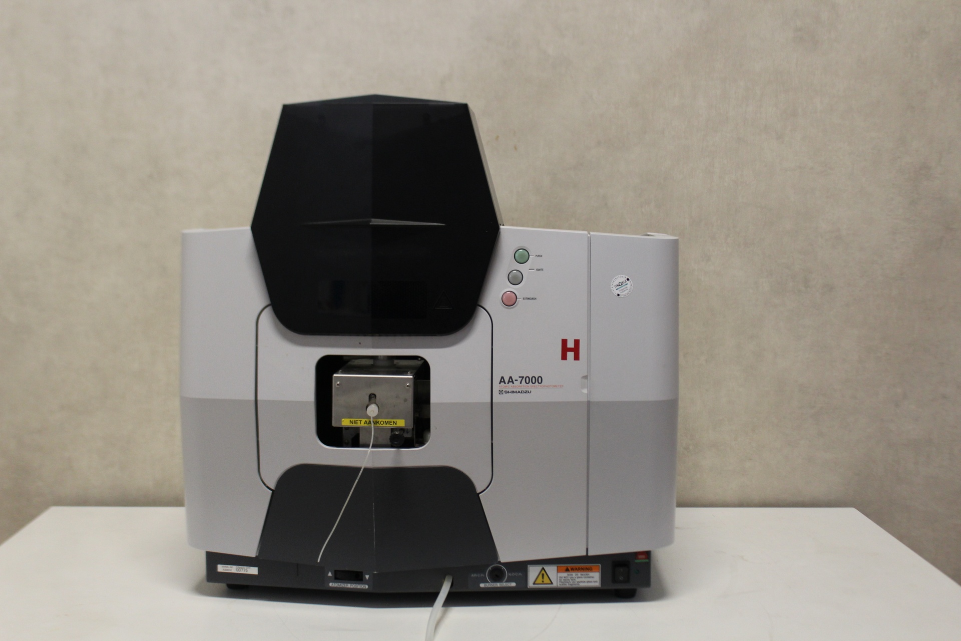 Shimadzu AA-7000 Atomic Absorption Spectrophotometer