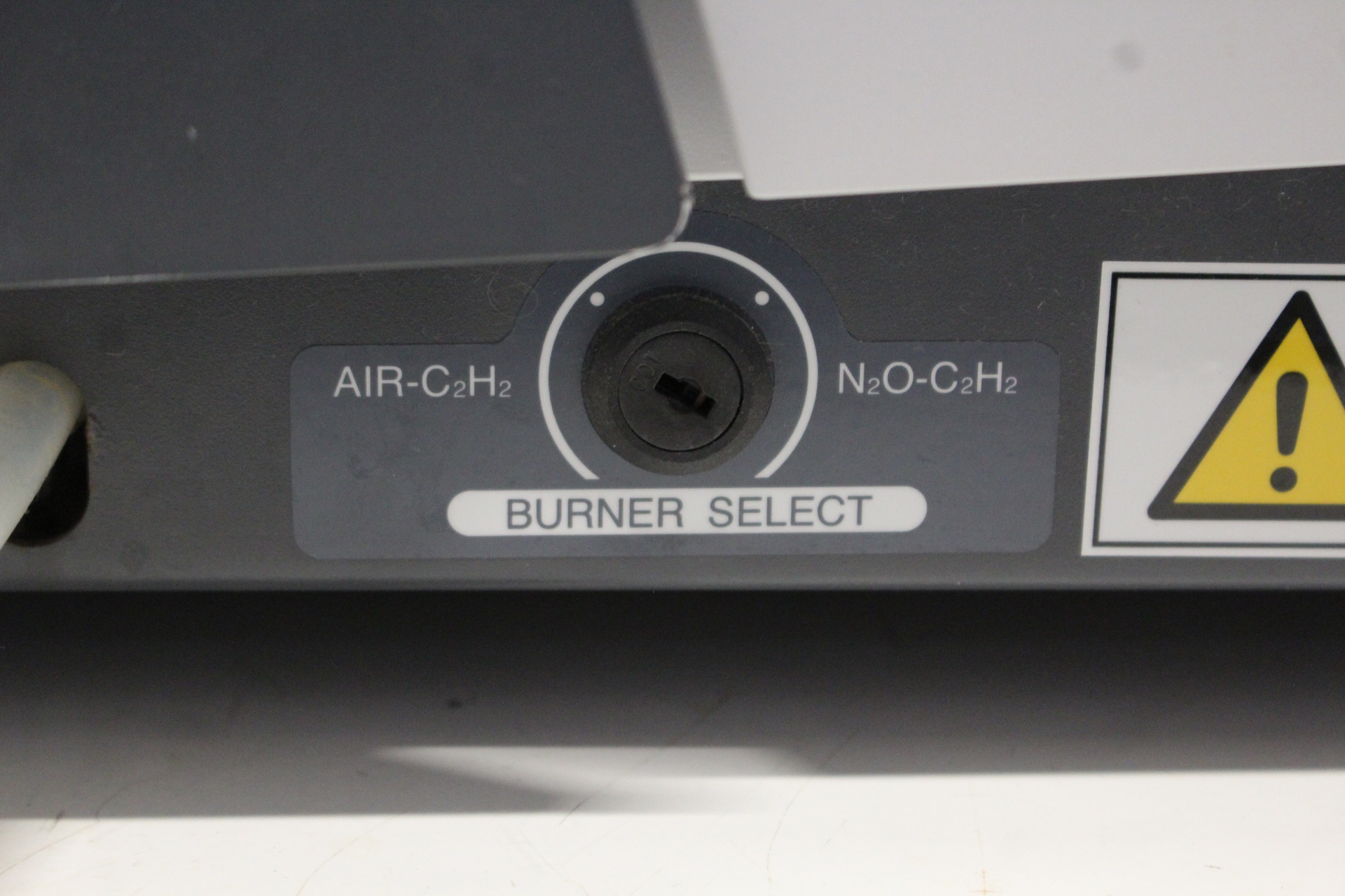 Shimadzu AA-7000 Atomic Absorption Spectrophotometer, image 3