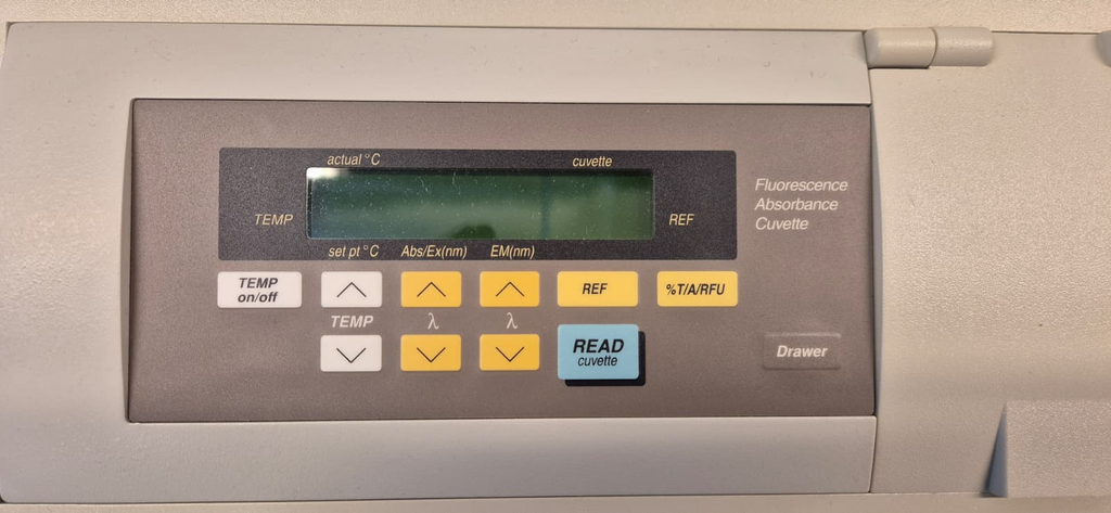 Molecular Devices SpectraMax M2e Microplate Reader, image 4