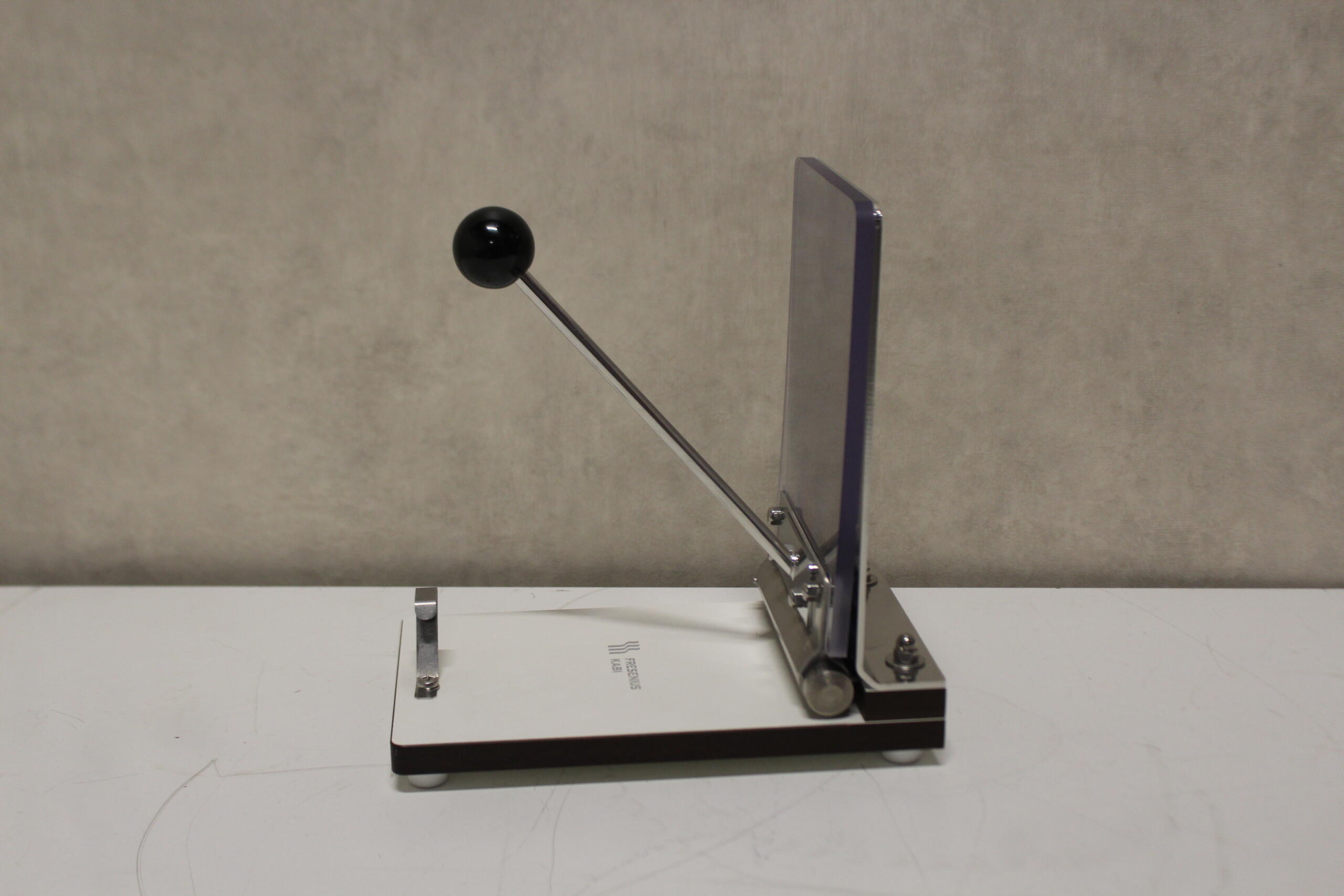 Fresenius Kabi Manual Plasma Extractor, image 2