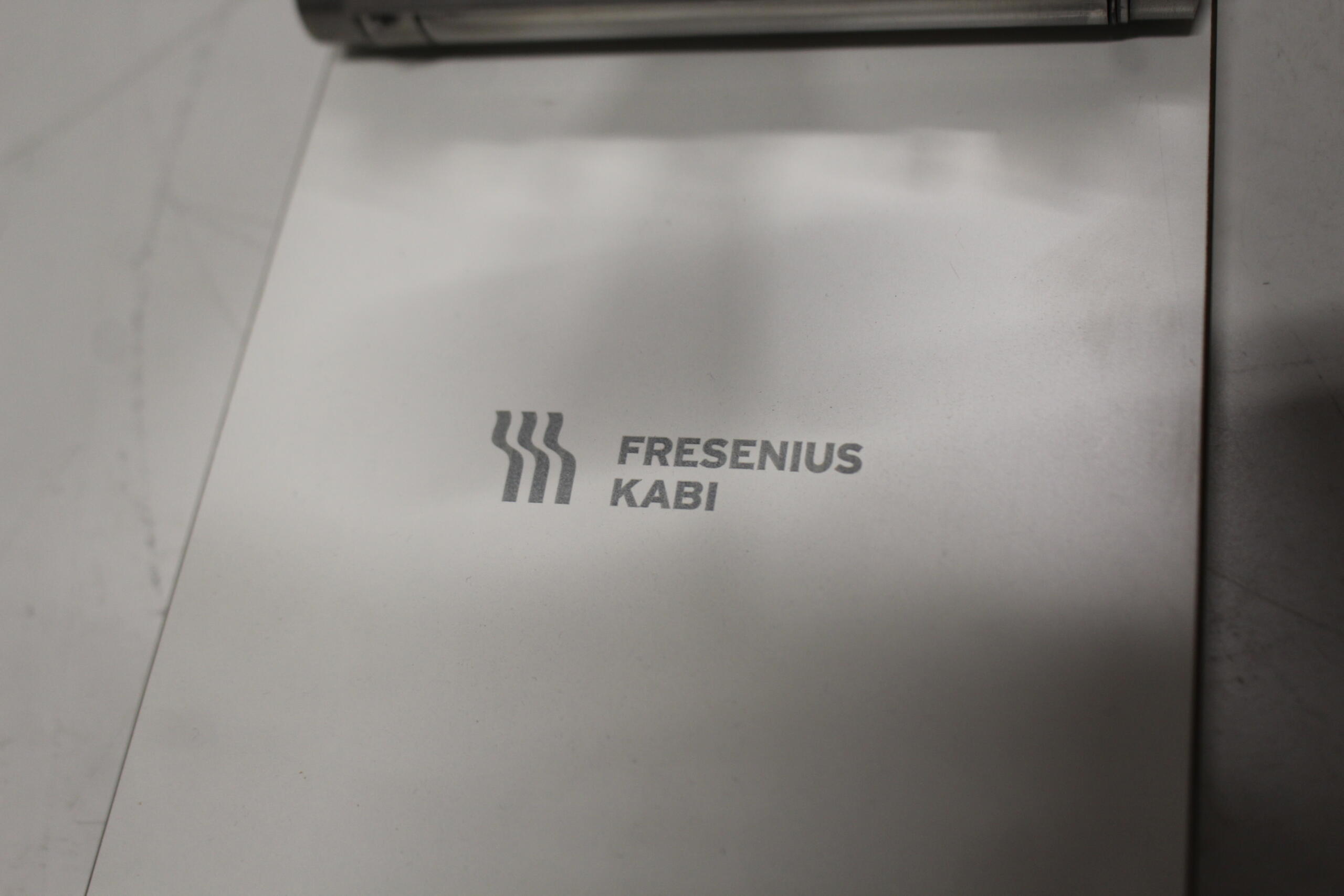 Fresenius Kabi Manual Plasma Extractor, image 3