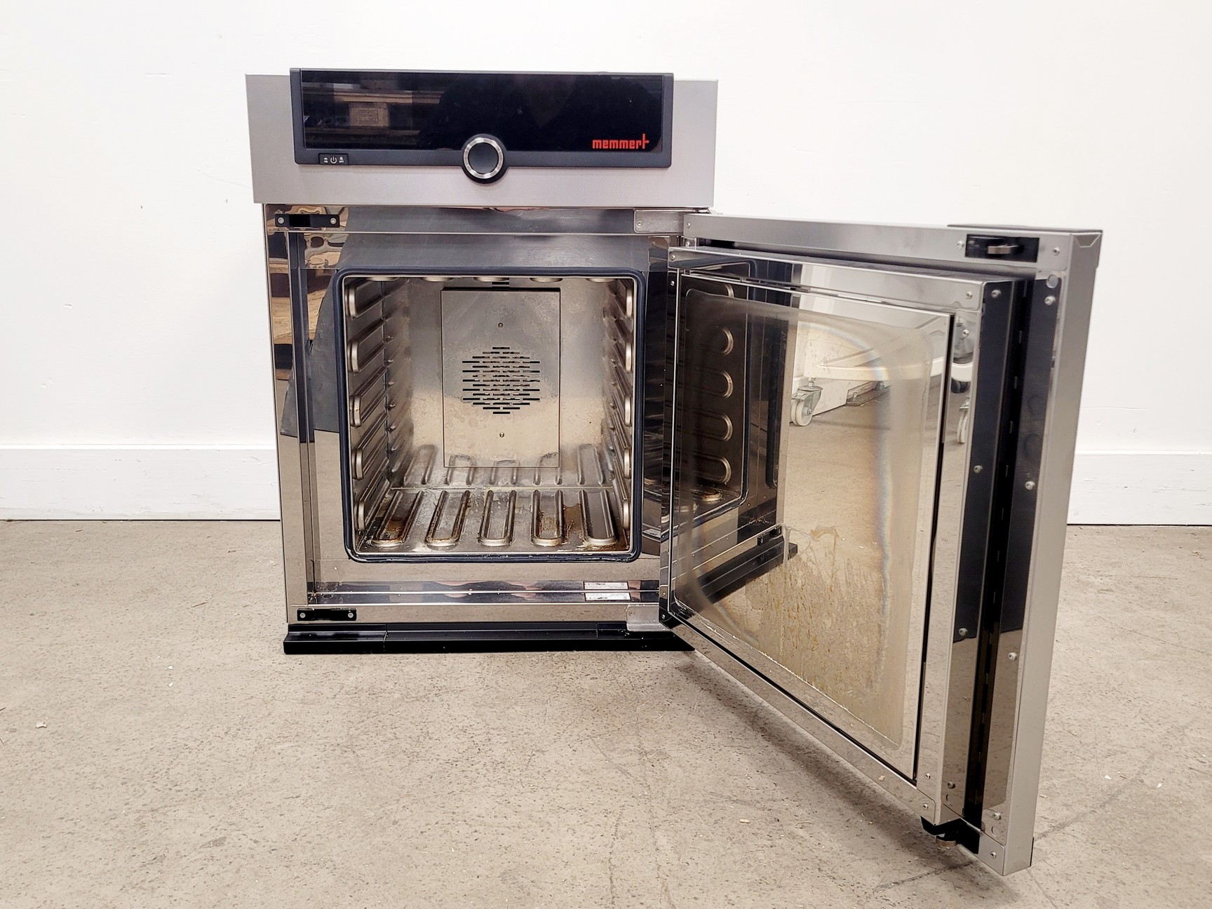 Memmert UF55 Universal Oven (Forced Air), image 3