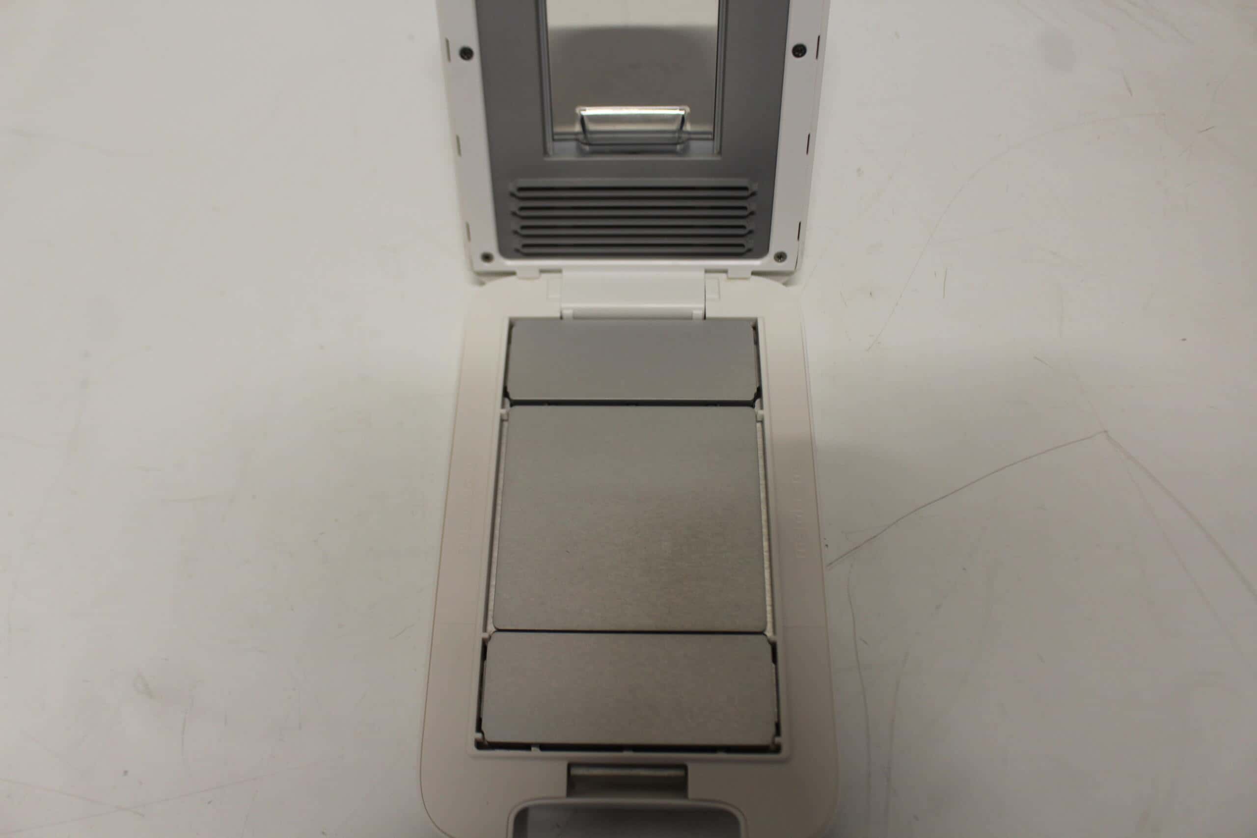 Invitrogen iBind Western Blot Processing Device, image 2