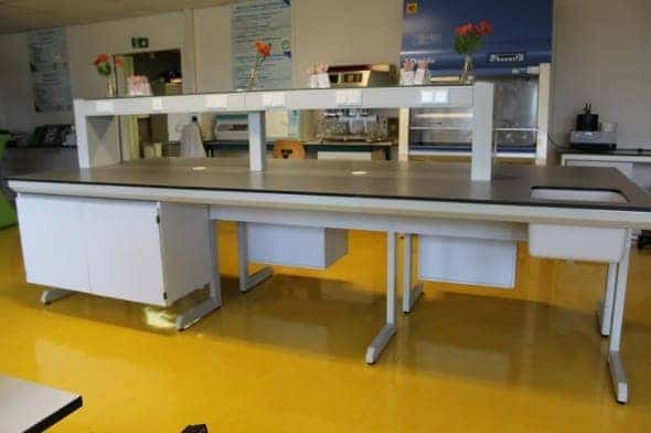 S+B Laboratory Tables