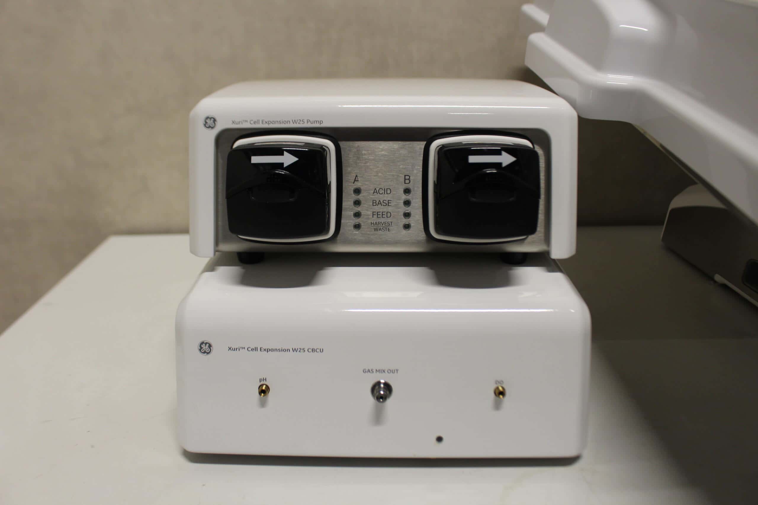 Cytiva Xuri W25 Cell Expansion System, image 2