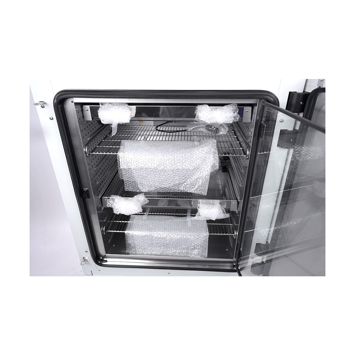 Binder KBF P 240 Constant Climate Chamber (ICH Light Source), image 6