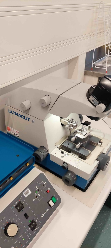Reichert-Jung Ultracut E Ultramicrotome, image 6