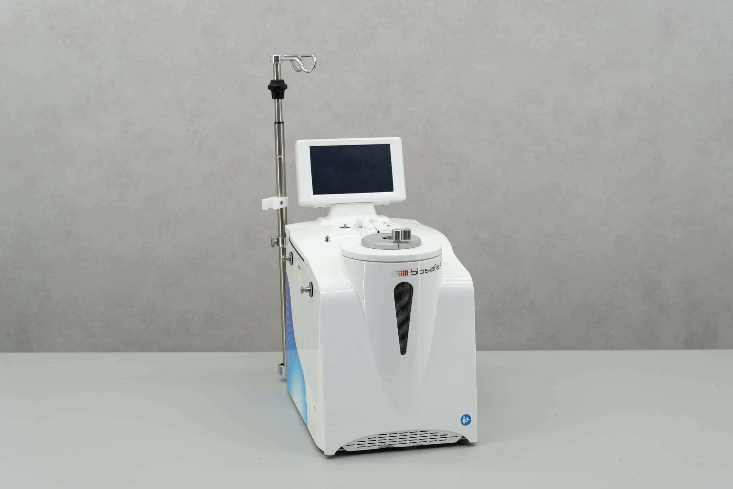 Biosafe Sepax 2 S-100 Cell Separation System, image 5