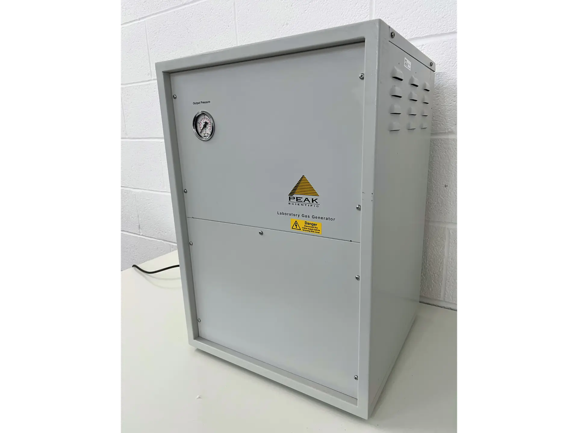 Peak Scientific Nitrogen Gas Generator 1000A, image 2