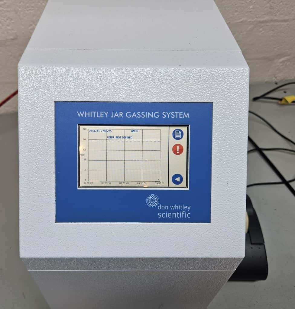 Don Whitley Scientific Jar Gassing System, image 3