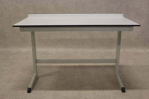 Interfurn Laboratory Tables