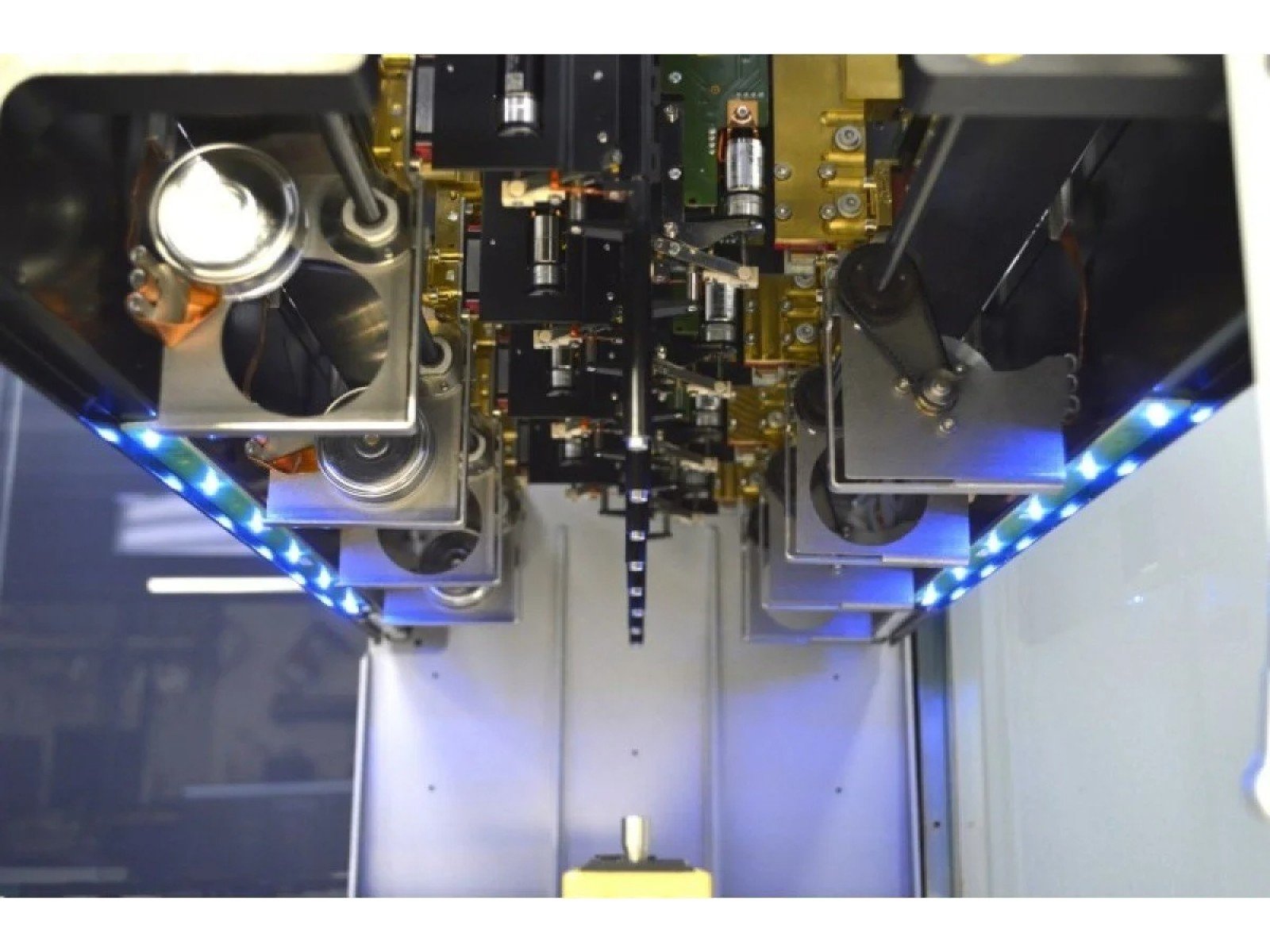 Hamilton Microlab STAR Liquid Handler (8 x 1000 µL Channels), image 3