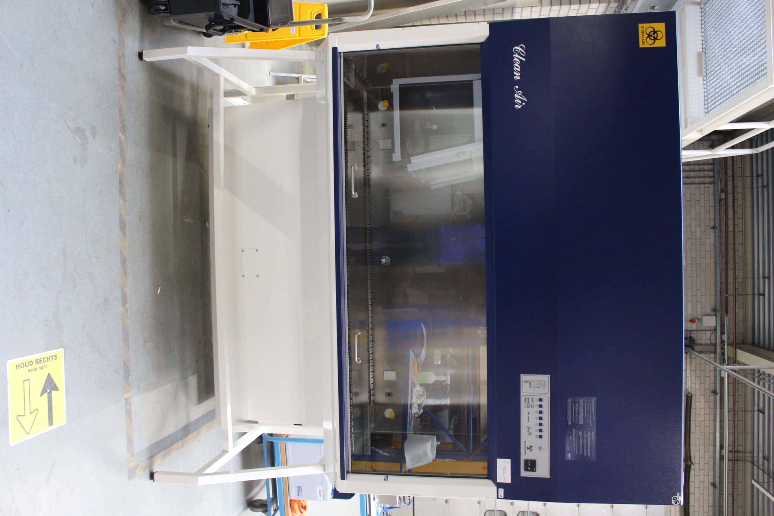 Clean Air EF/B6 Biological Safety Cabinet