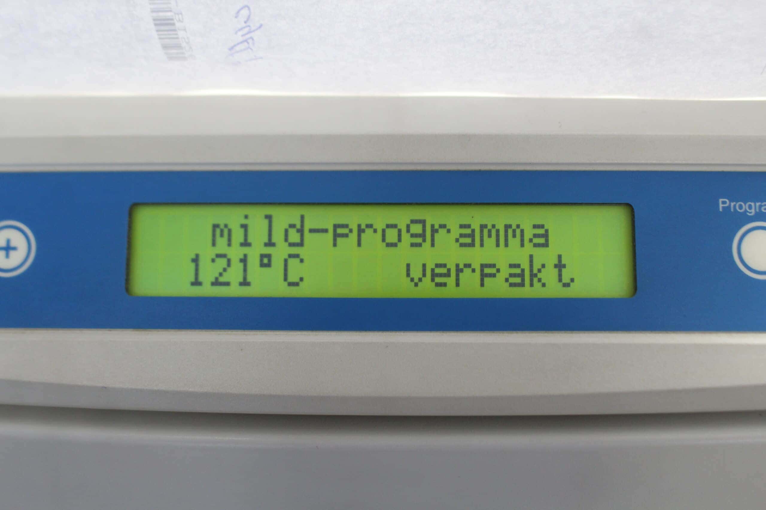 Melag Vacuklav 31-B Autoclave, image 8